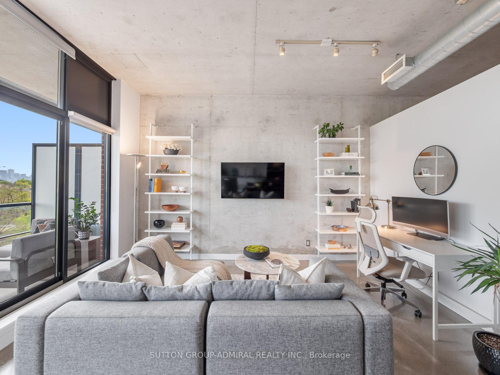 Photo 6 of Unit 307, 369 Sorauren Avenue, Toronto, Roncesvalles — HOMEH