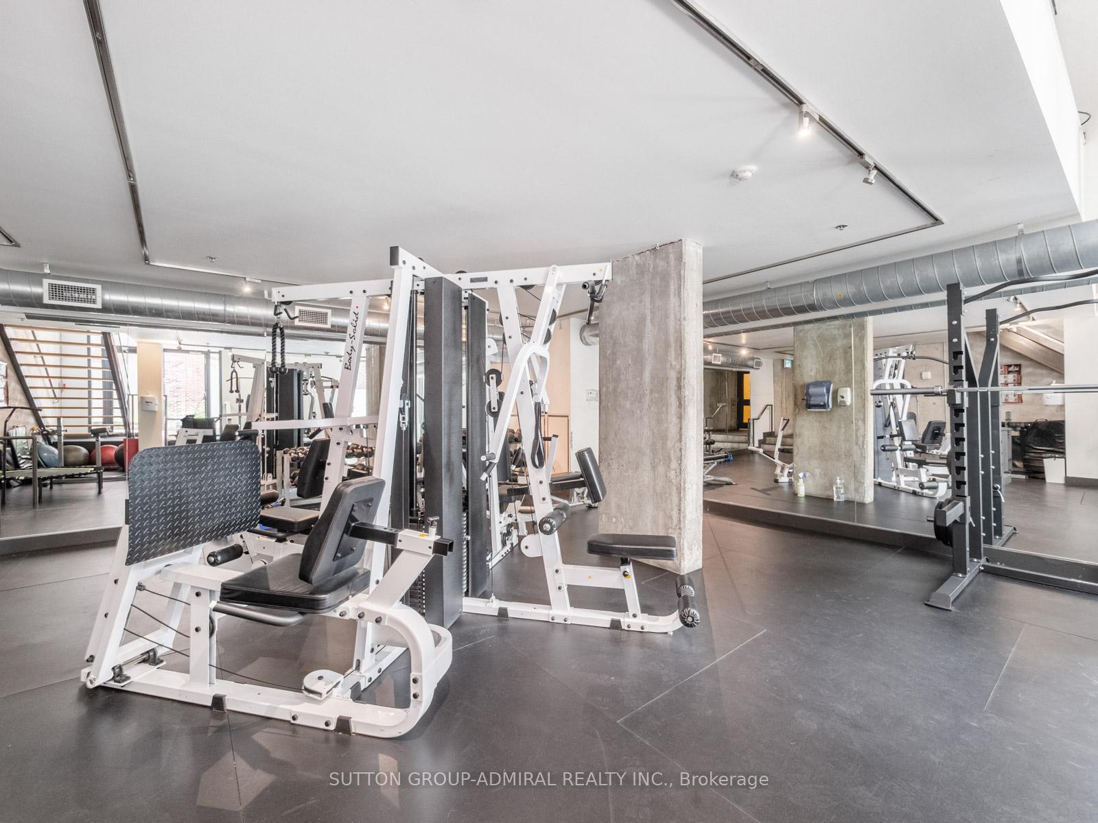 Photo 10 of Unit 307, 369 Sorauren Avenue, Toronto, Roncesvalles — HOMEH