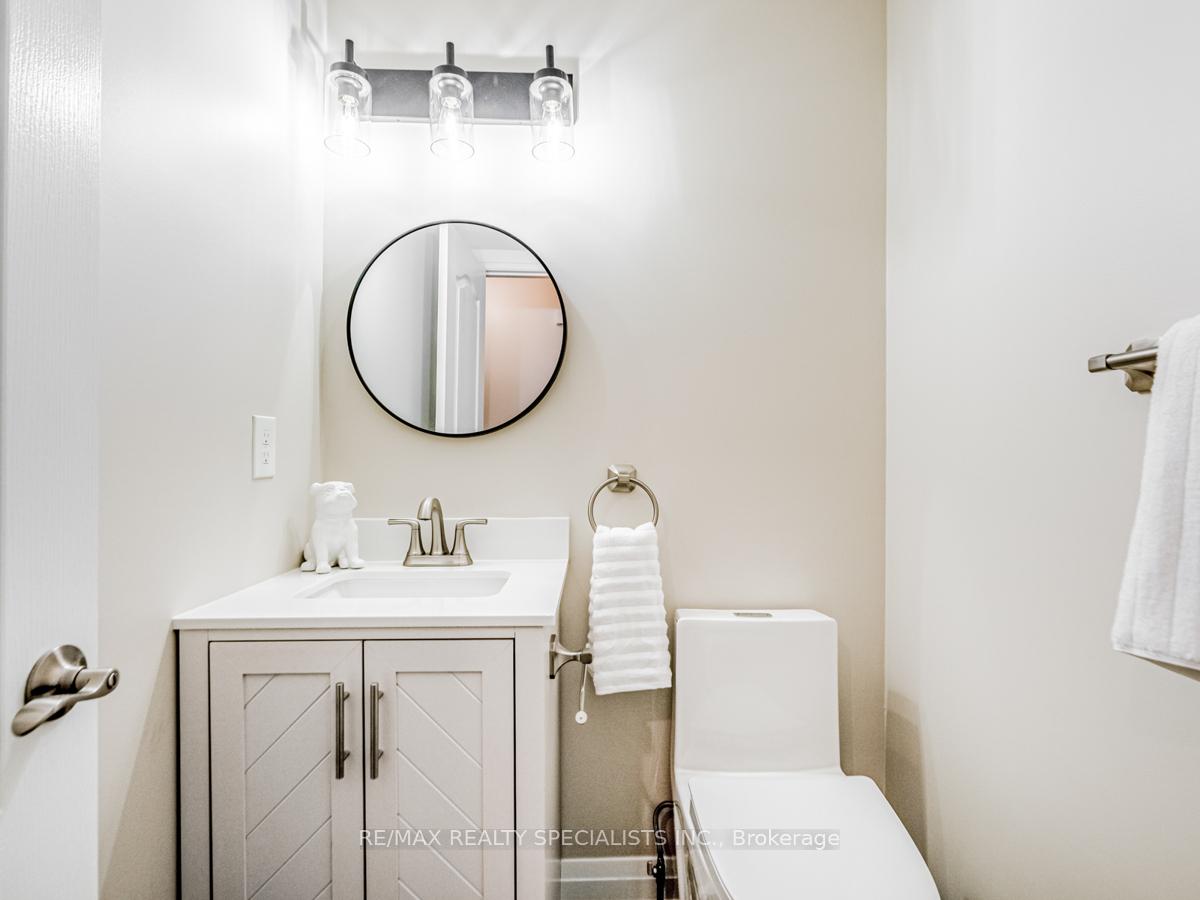 Photo 13 of Unit 199, 302 College, Guelph, Dovercliffe Park/Old University — HOMEH