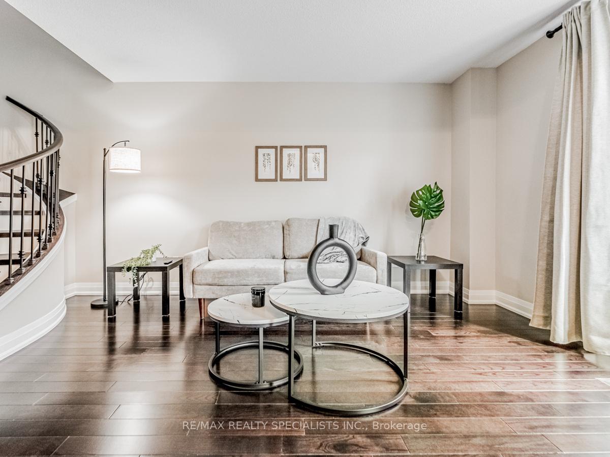 Photo 15 of Unit 199, 302 College, Guelph, Dovercliffe Park/Old University — HOMEH