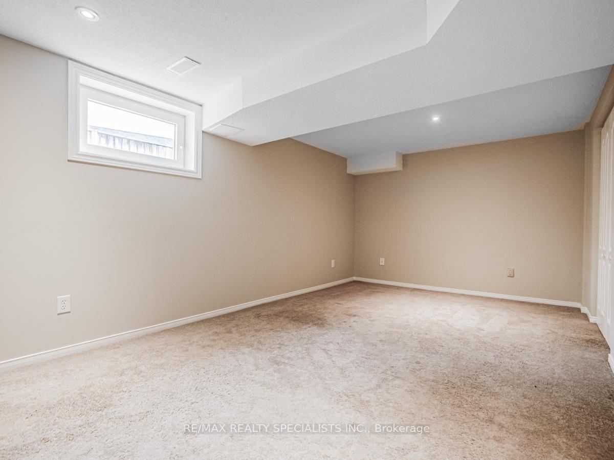 Photo 27 of Unit 199, 302 College, Guelph, Dovercliffe Park/Old University — HOMEH