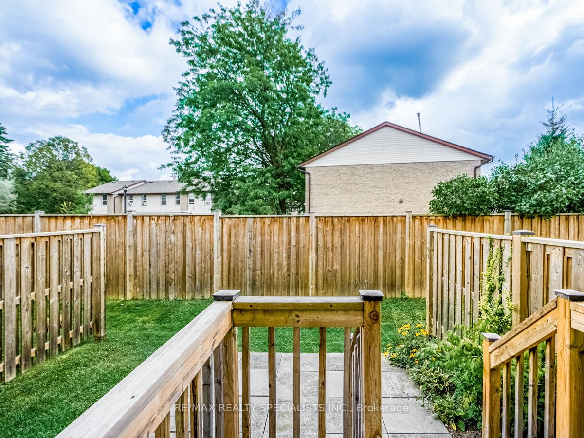 Photo 30 of Unit 199, 302 College, Guelph, Dovercliffe Park/Old University — HOMEH