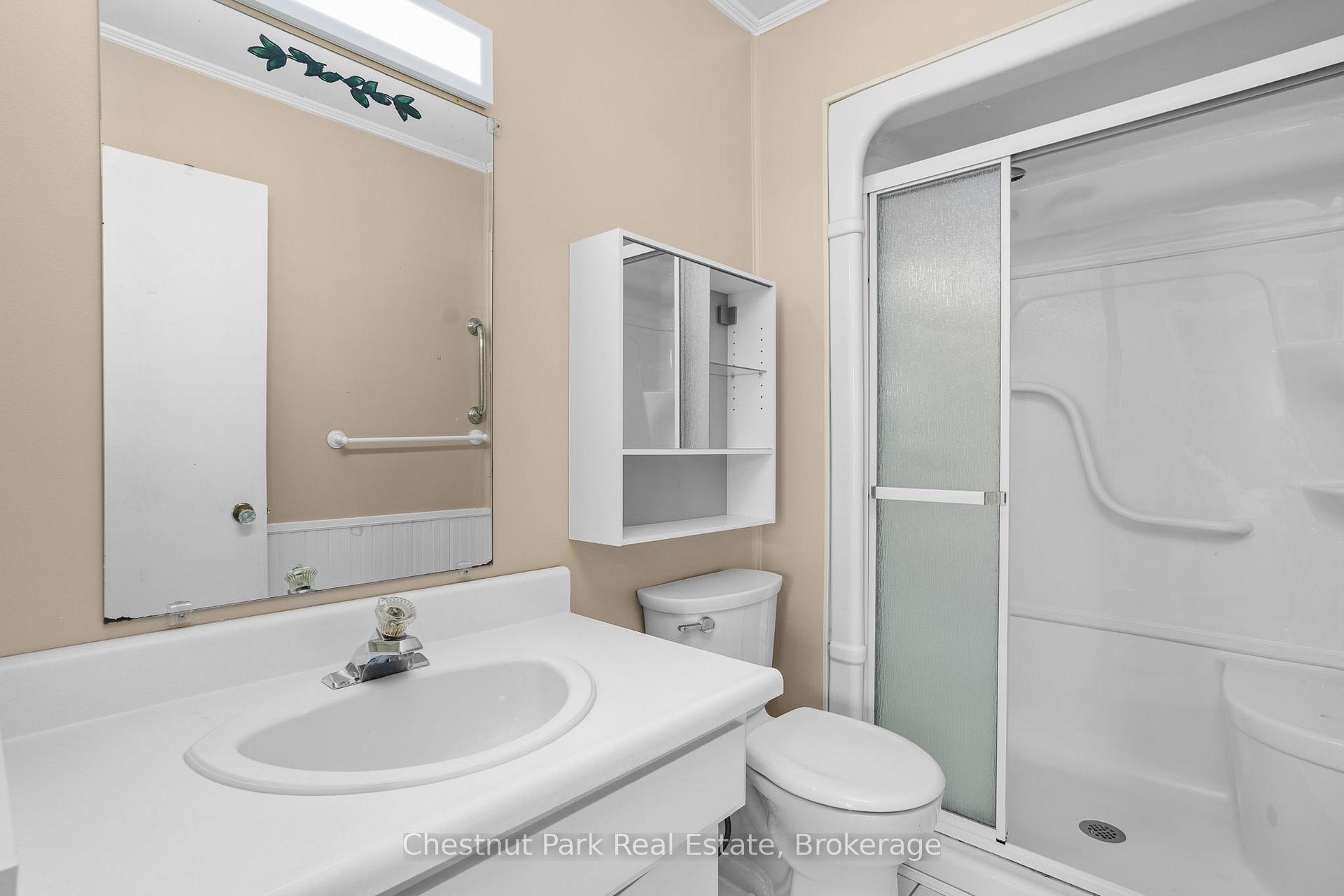 Photo 21 of Unit 8, 15 Golf Course Road, Bracebridge, Macaulay — HOMEH