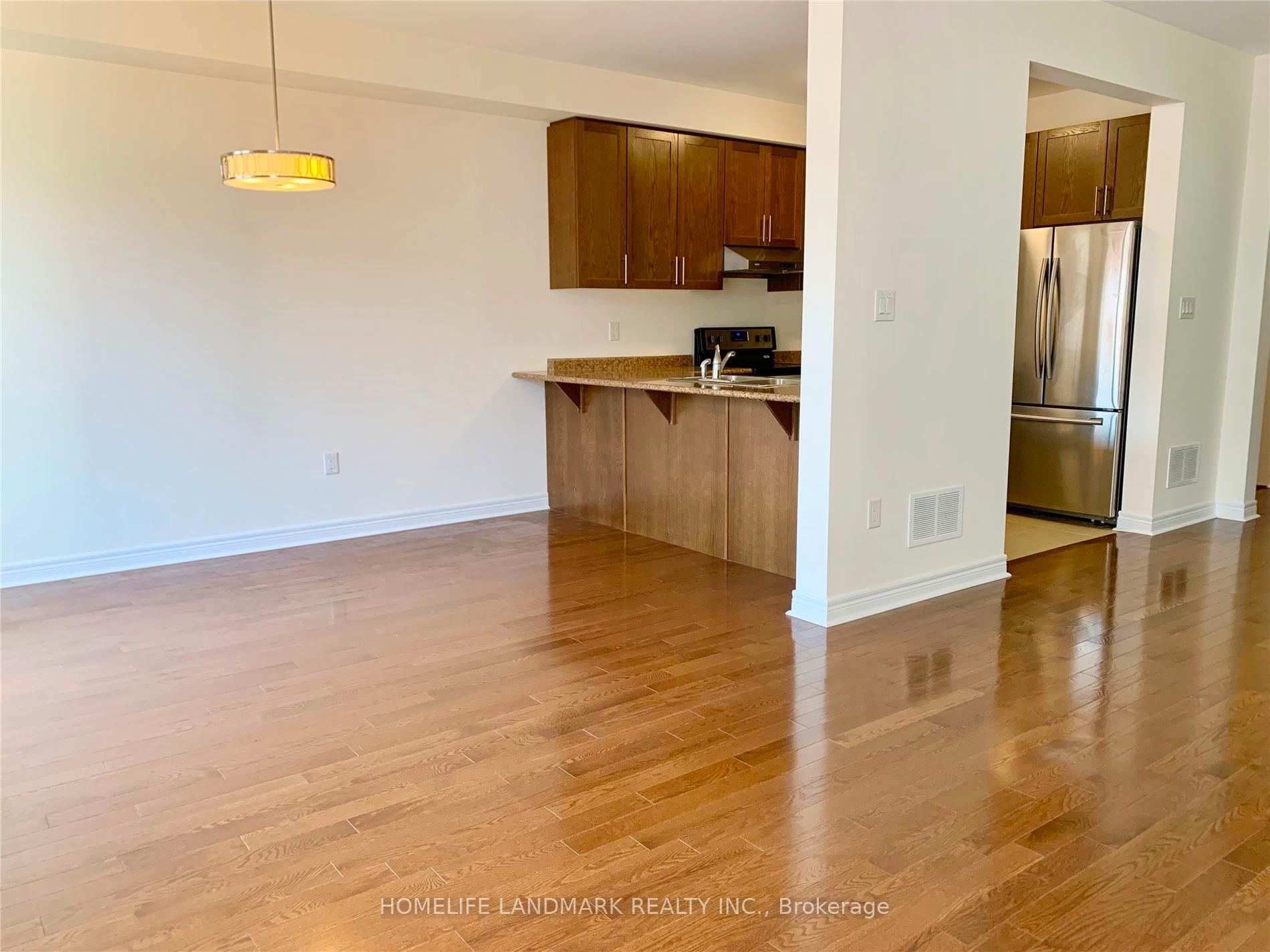Photo 6 of 27 Gower Drive, Aurora, Rural Aurora — HOMEH
