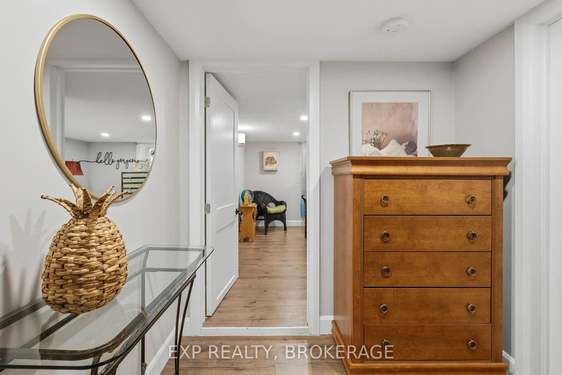 Photo 42 of 215 Victoria Avenue, Gananoque — HOMEH