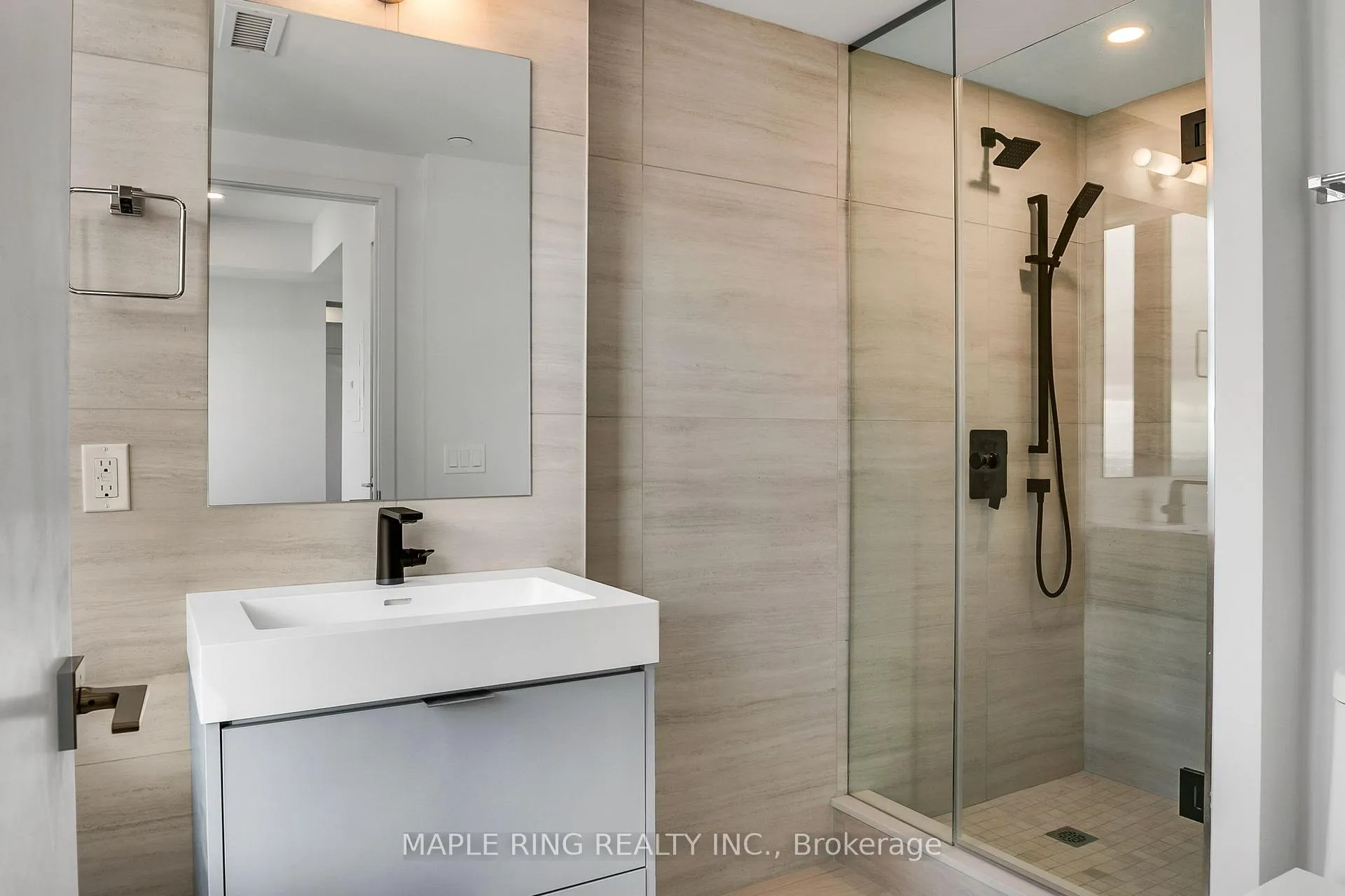 Photo 12 of Unit 5601, 2920 Highway 7 Road, Vaughan, Concord — HOMEH