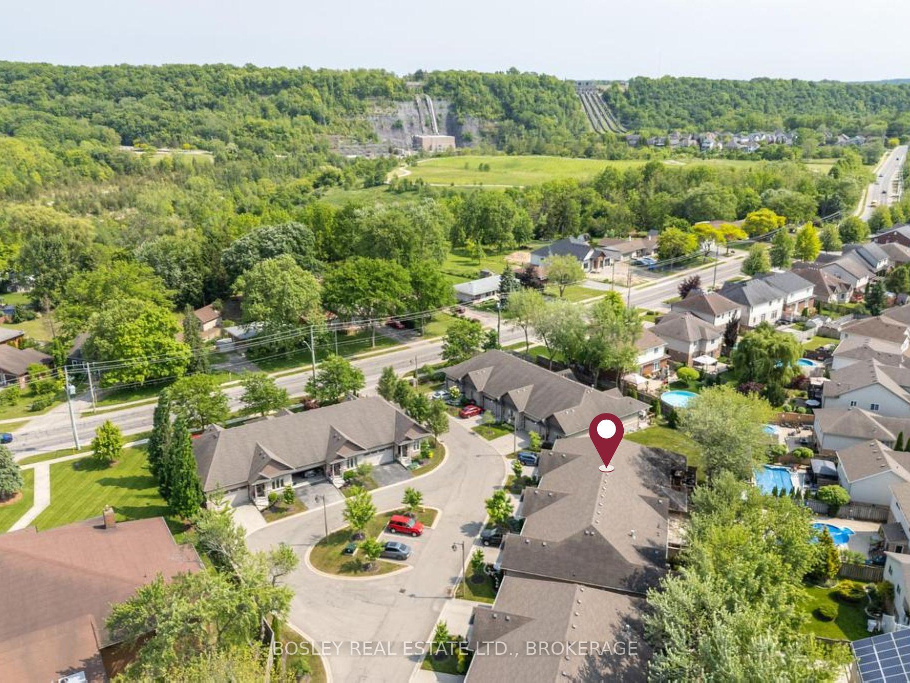 Photo 2 of Unit 8, 332 Pelham Road, St. Catharines, Rykert/Vansickle — HOMEH