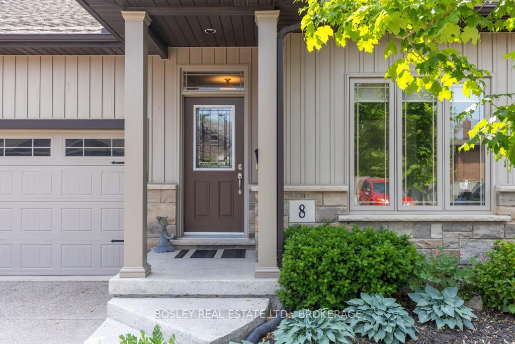 Photo 3 of Unit 8, 332 Pelham Road, St. Catharines, Rykert/Vansickle — HOMEH