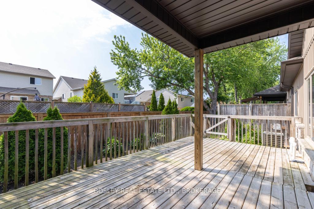 Photo 11 of Unit 8, 332 Pelham Road, St. Catharines, Rykert/Vansickle — HOMEH