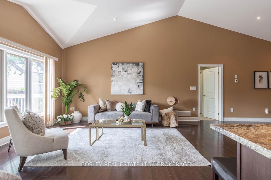 Photo 14 of Unit 8, 332 Pelham Road, St. Catharines, Rykert/Vansickle — HOMEH