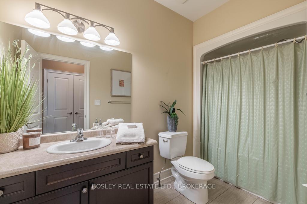 Photo 19 of Unit 8, 332 Pelham Road, St. Catharines, Rykert/Vansickle — HOMEH