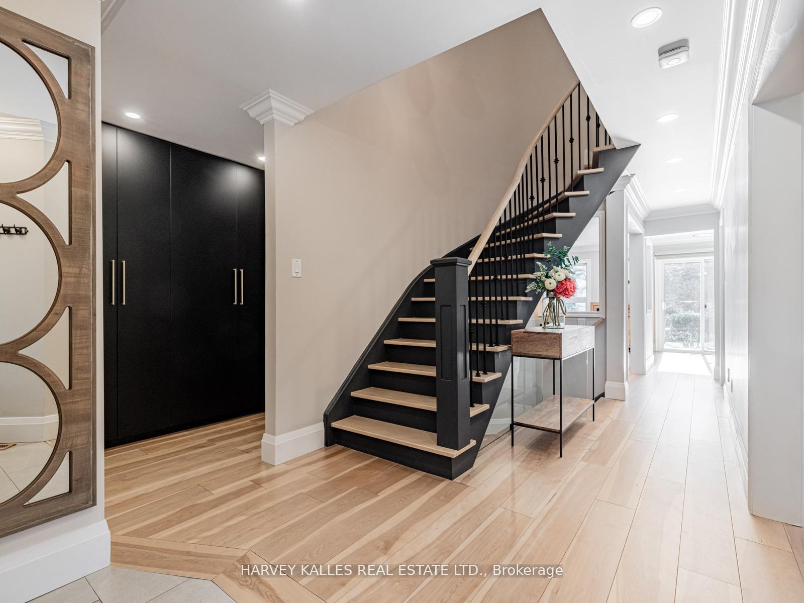 Photo 2 of 83 Stemmle Drive, Aurora, Aurora Highlands — HOMEH