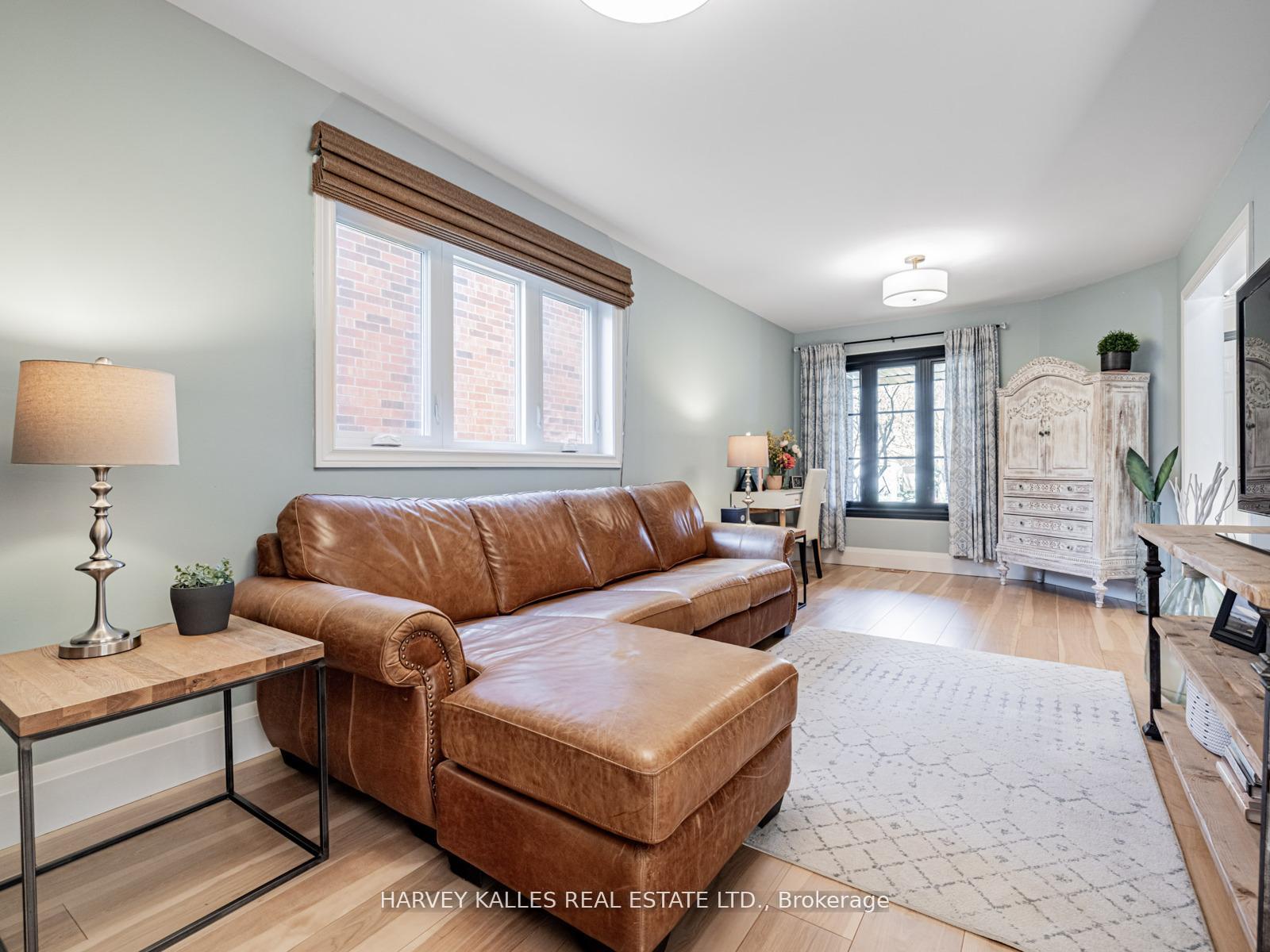 Photo 6 of 83 Stemmle Drive, Aurora, Aurora Highlands — HOMEH