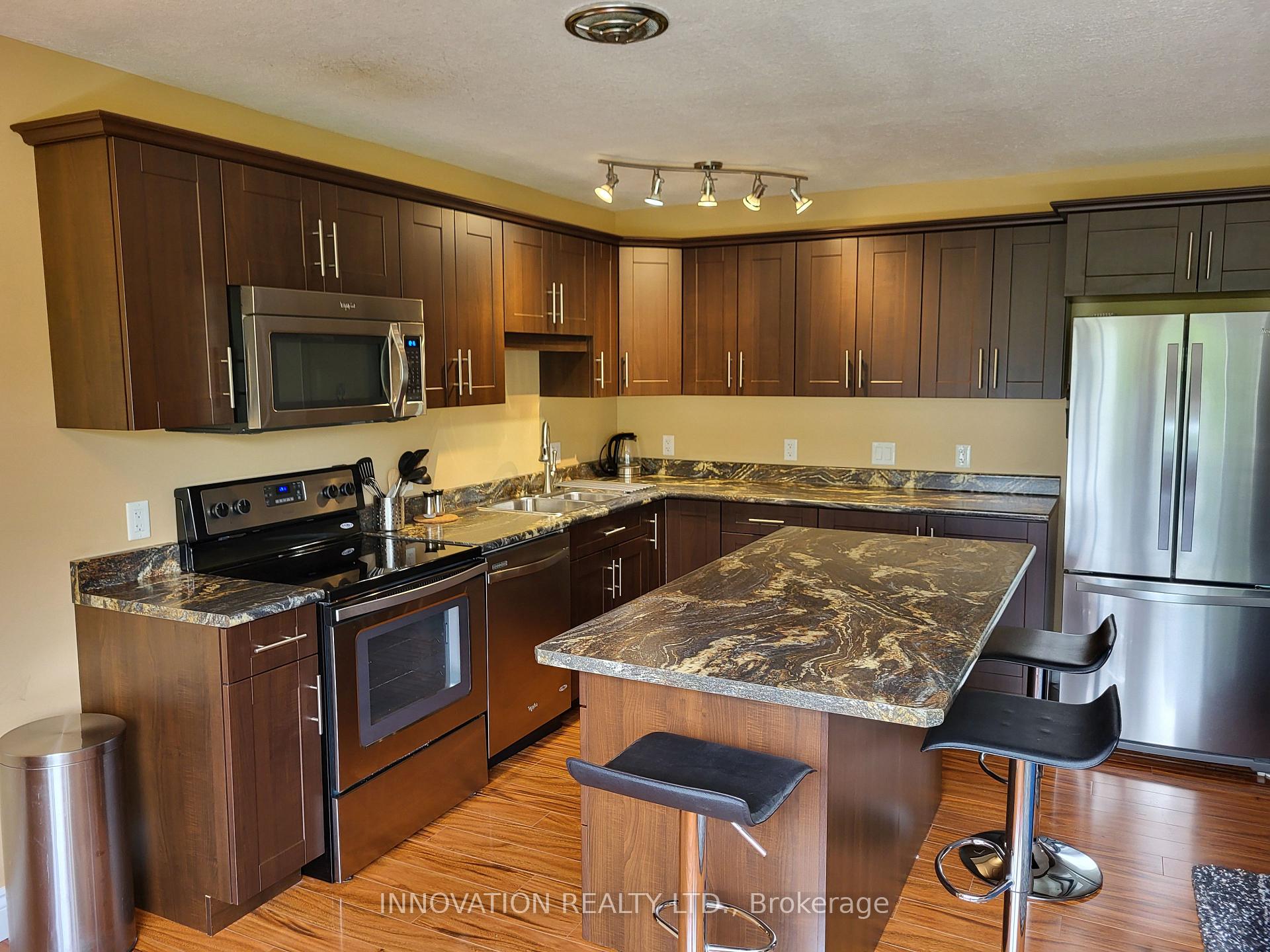 Photo 11 of Unit 308, 25 Tamarack Street, Deep River, Deep River — HOMEH