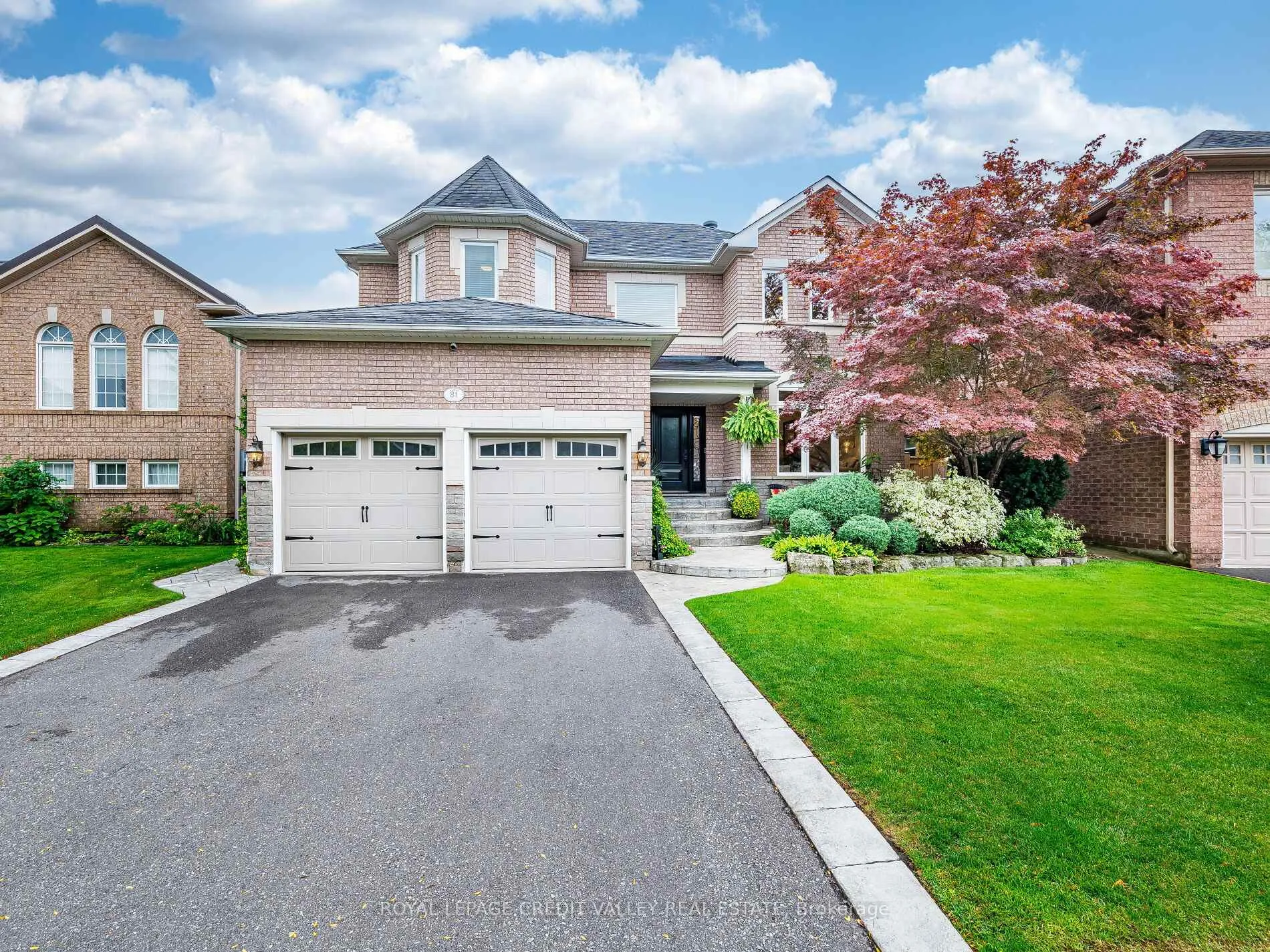 Photo 2 of 81 Pinebrook Circle, Caledon, Rural Caledon — HOMEH