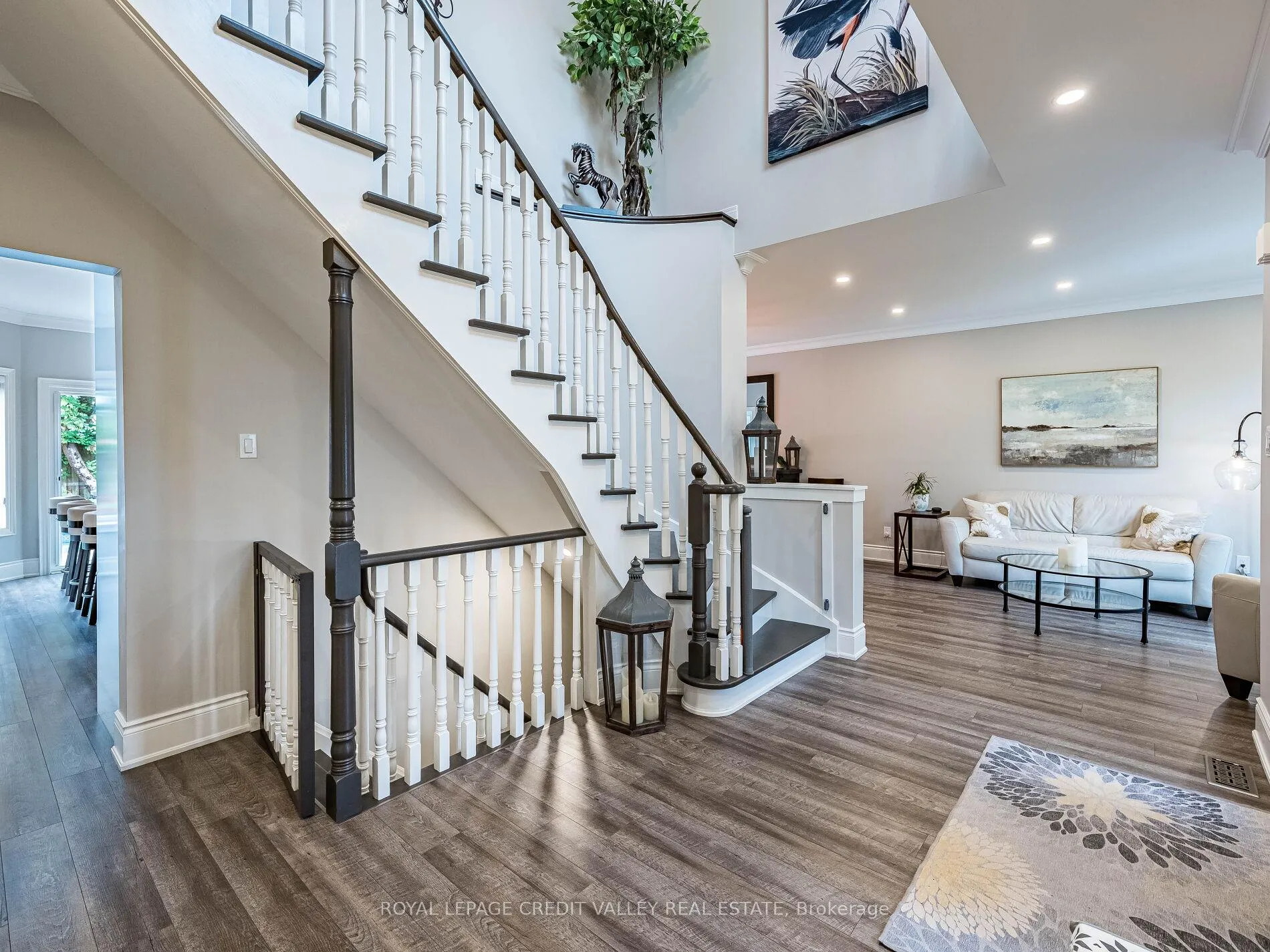 Photo 12 of 81 Pinebrook Circle, Caledon, Rural Caledon — HOMEH