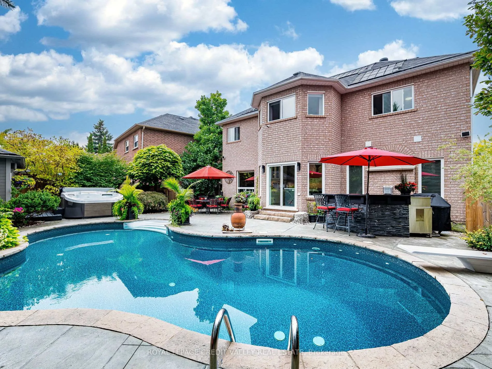 Photo 90 of 81 Pinebrook Circle, Caledon, Rural Caledon — HOMEH