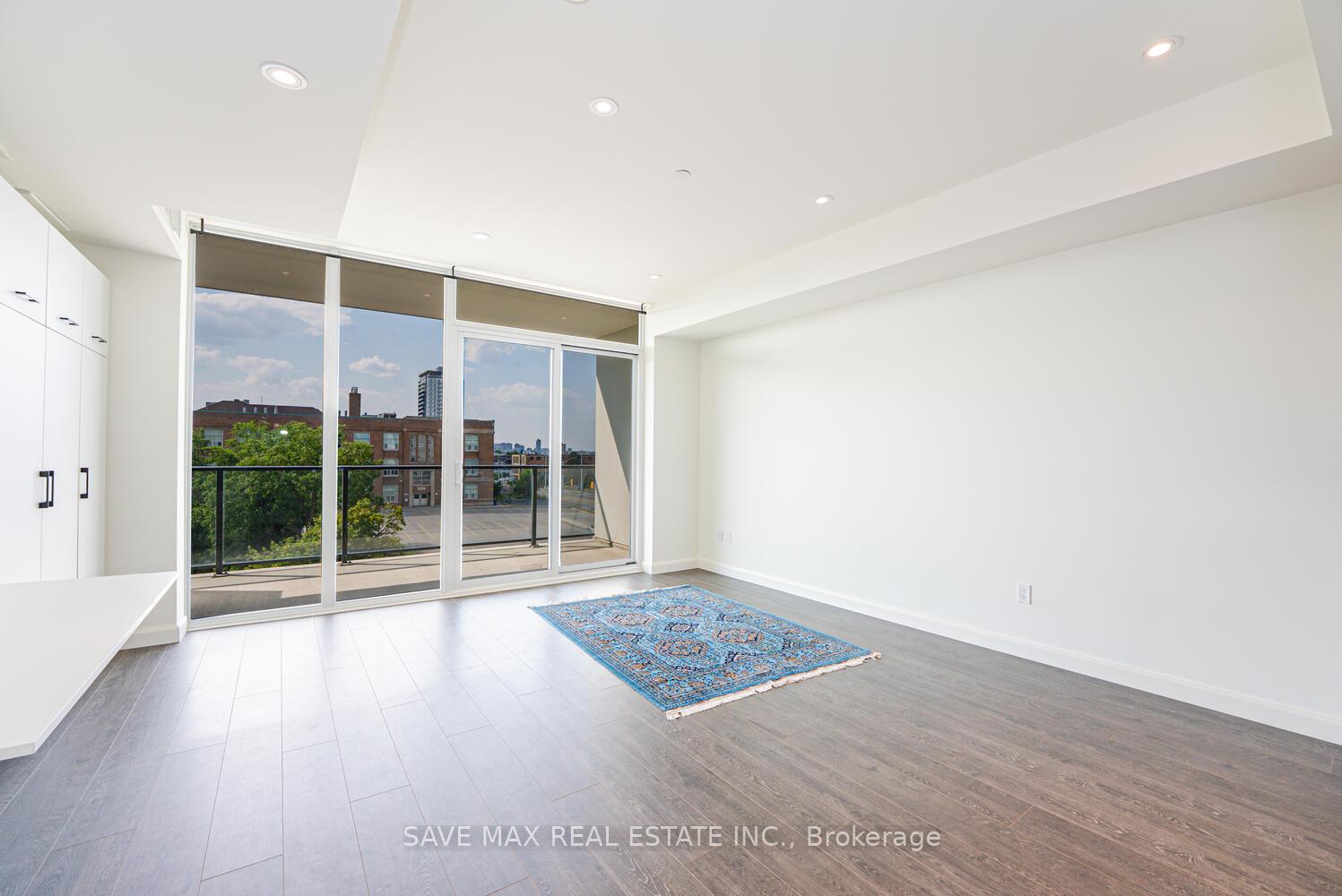 Photo 11 of Unit 411, 741 King Street W, Kitchener — HOMEH