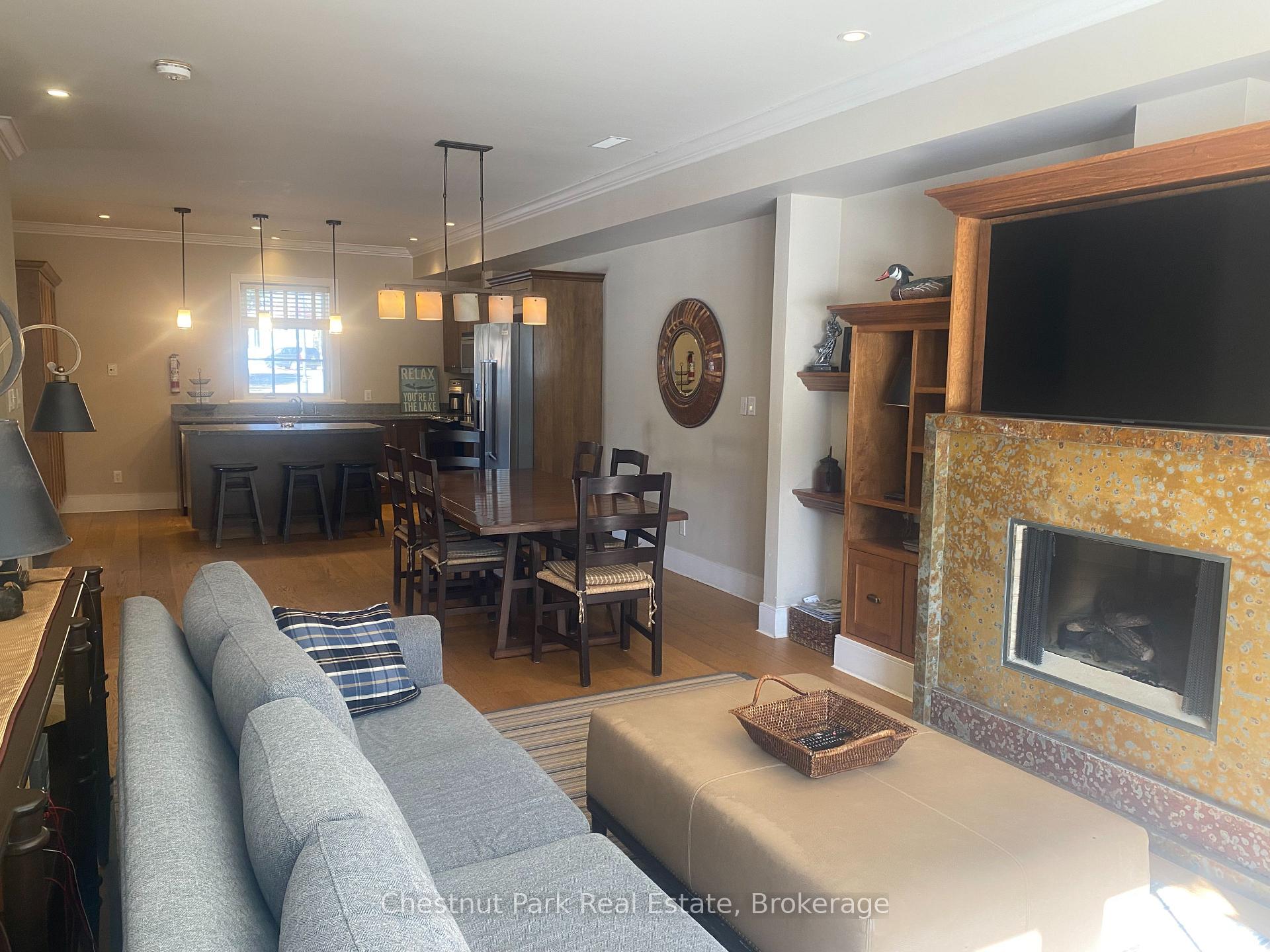 Photo 5 of Unit 14, 304 Emerald Hills Court, Seguin — HOMEH