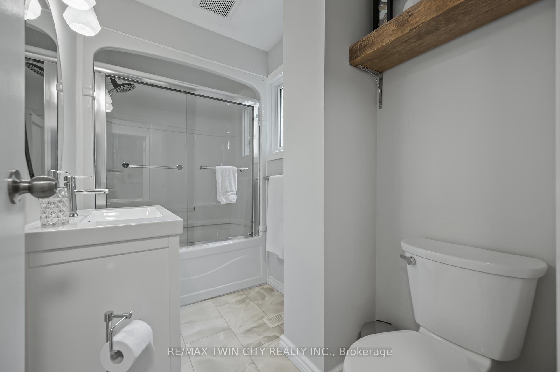 Photo 28 of Unit 43, 301 Carlow Road, Central Elgin, Rural Central Elgin — HOMEH