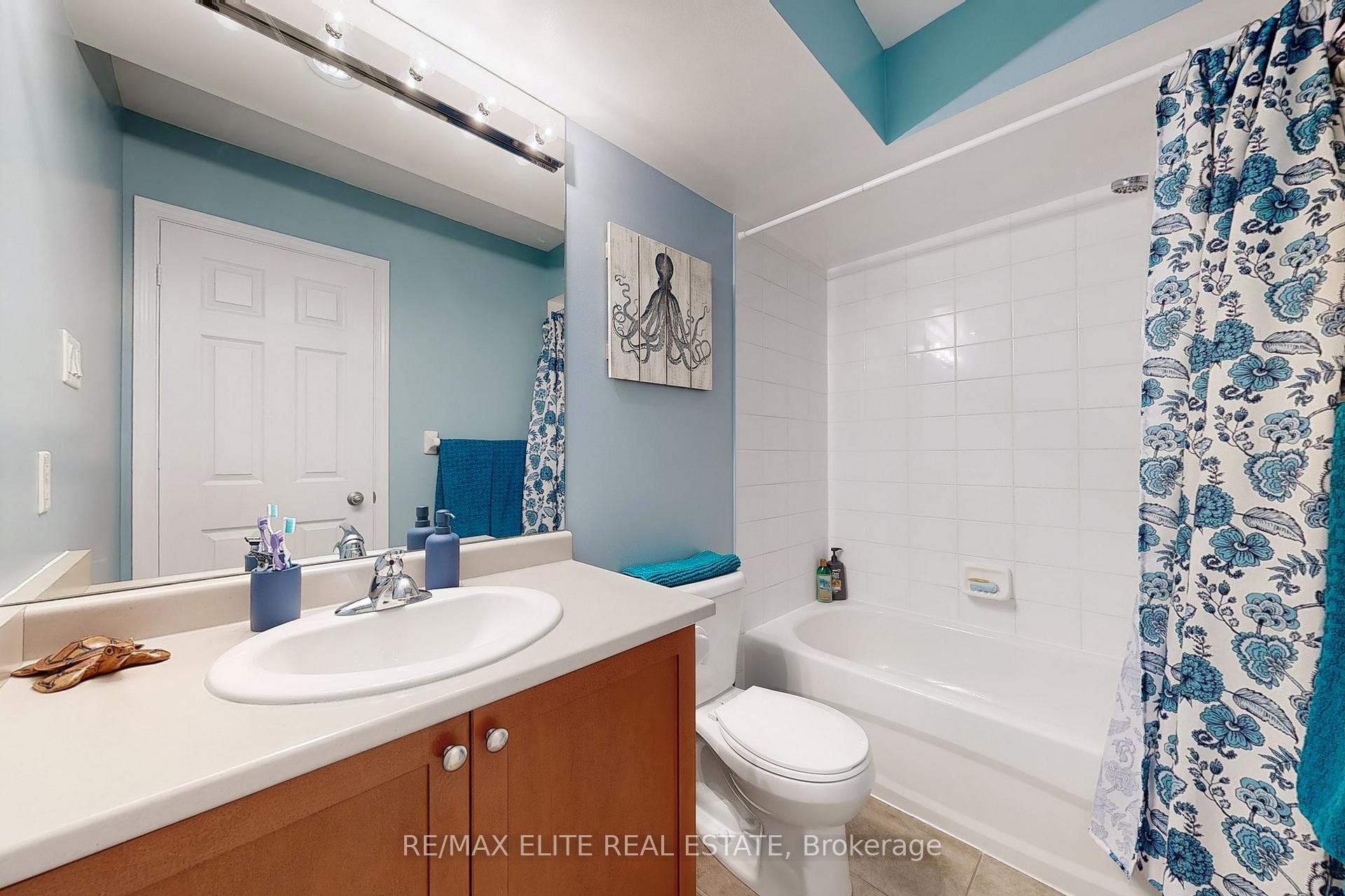 Photo 24 of 15931 Bayview Avenue, Aurora, Bayview Northeast — HOMEH