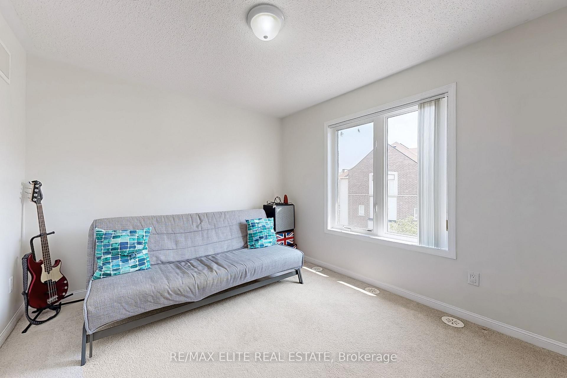 Photo 25 of 15931 Bayview Avenue, Aurora, Bayview Northeast — HOMEH