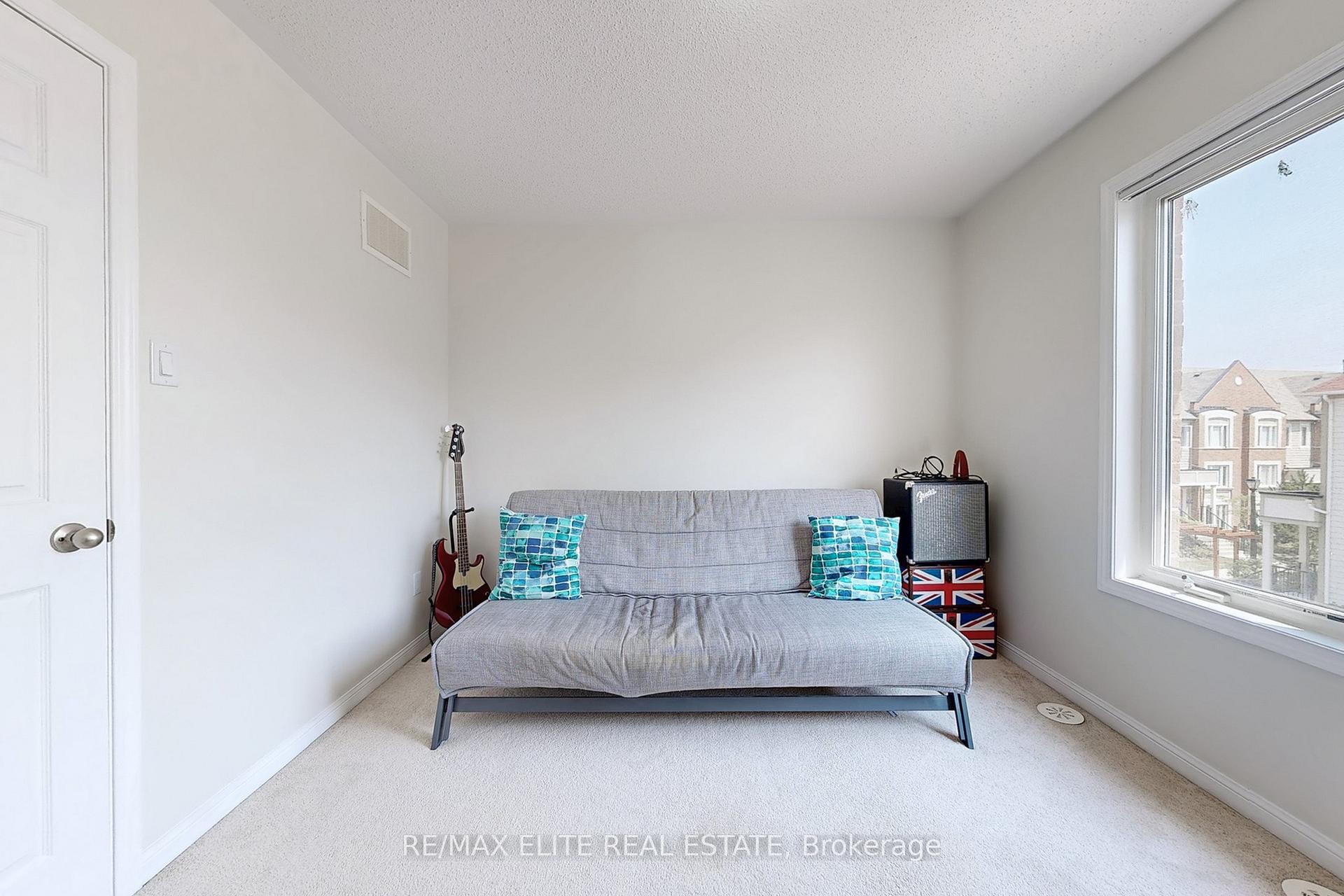 Photo 26 of 15931 Bayview Avenue, Aurora, Bayview Northeast — HOMEH