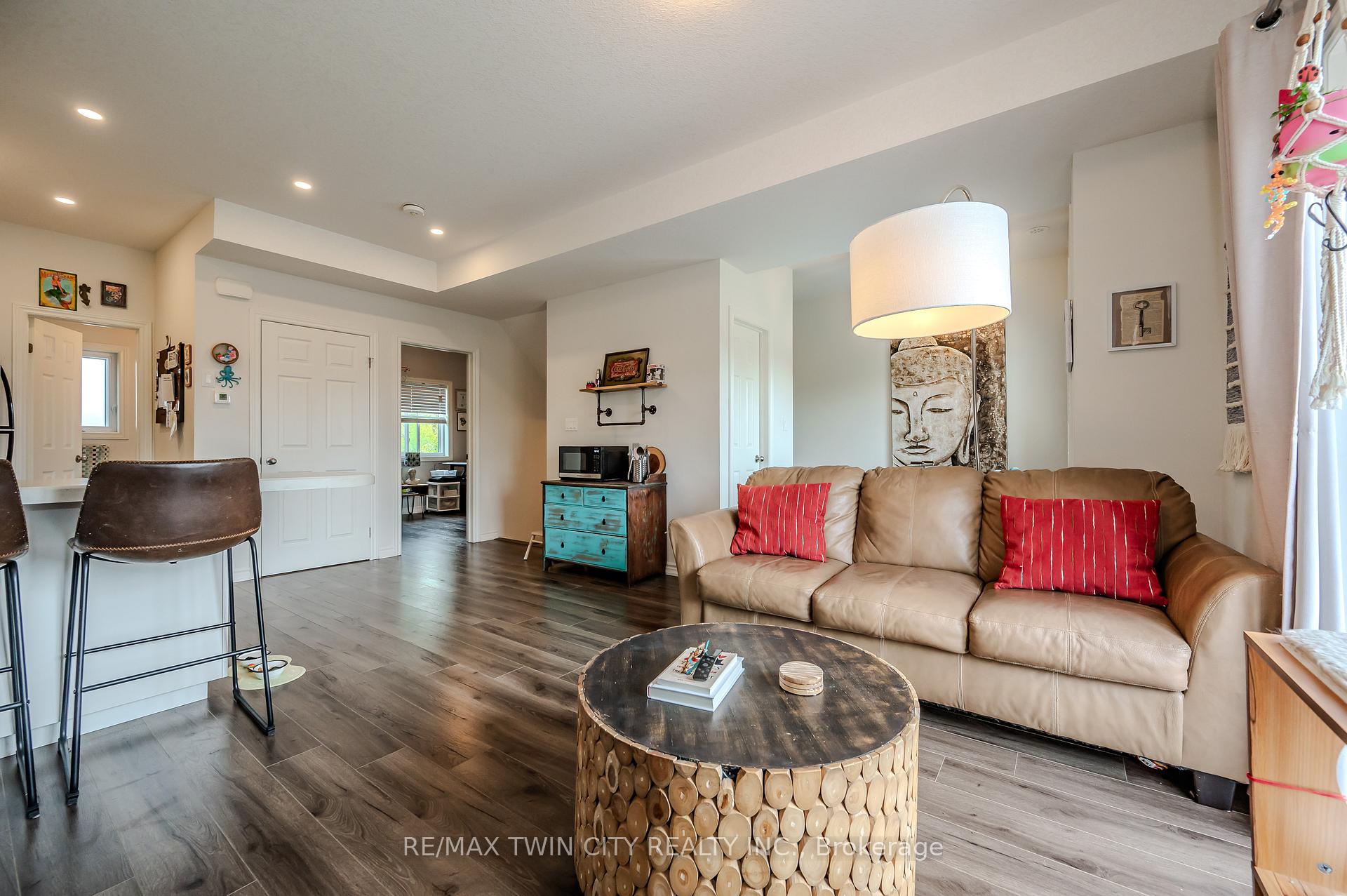 Photo 18 of Unit 5, 164 Heiman Street, Kitchener — HOMEH