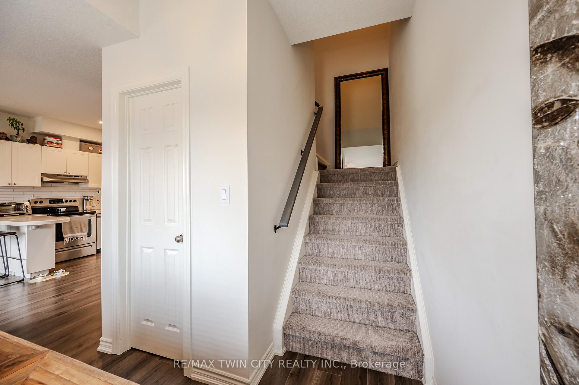Photo 31 of Unit 5, 164 Heiman Street, Kitchener — HOMEH