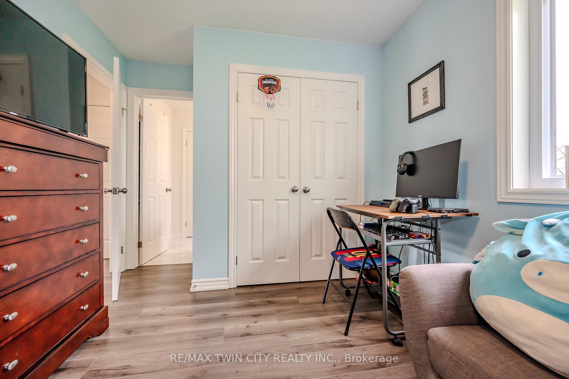Photo 35 of Unit 5, 164 Heiman Street, Kitchener — HOMEH