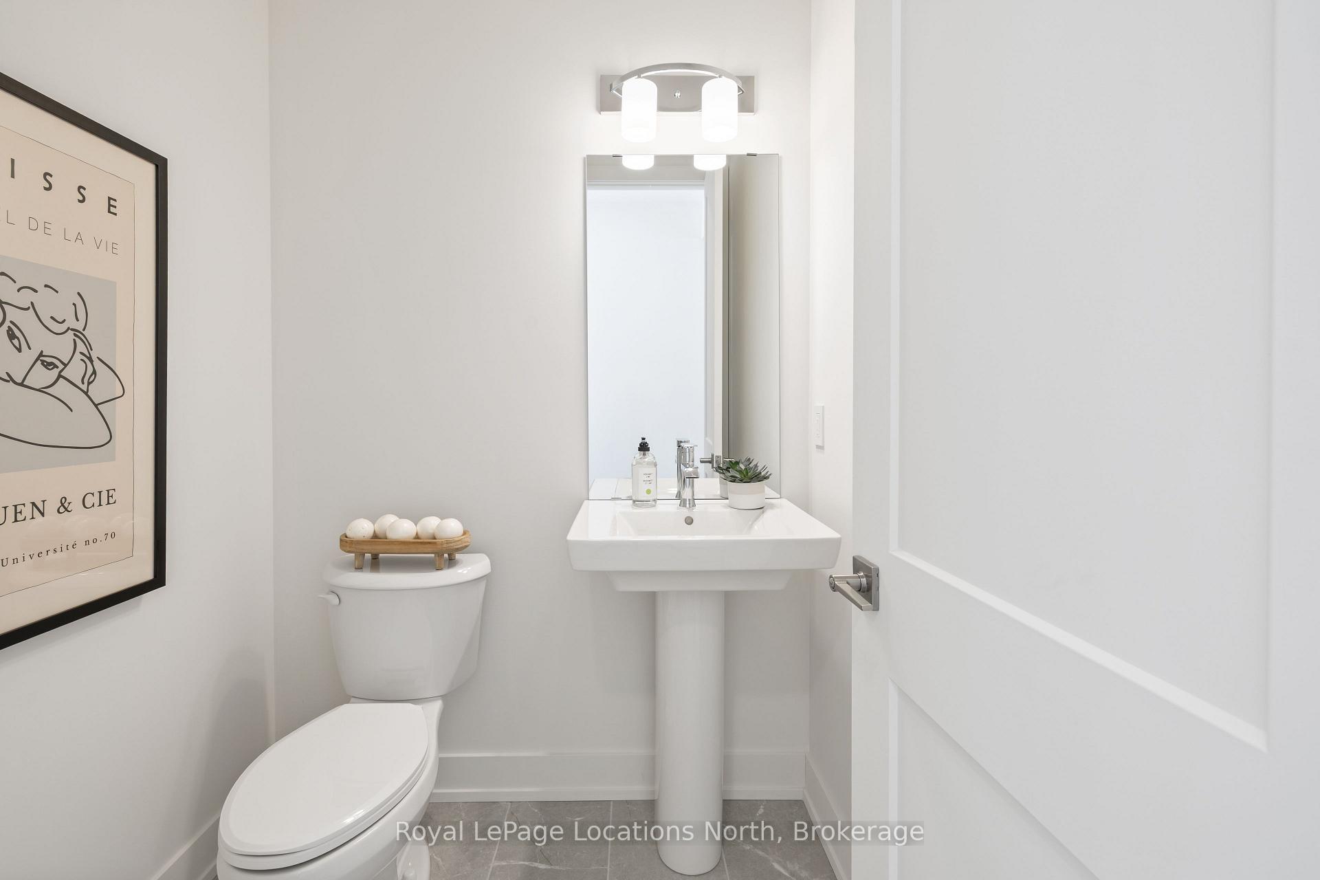 Photo 5 of 42 Swain Crescent, Collingwood — HOMEH
