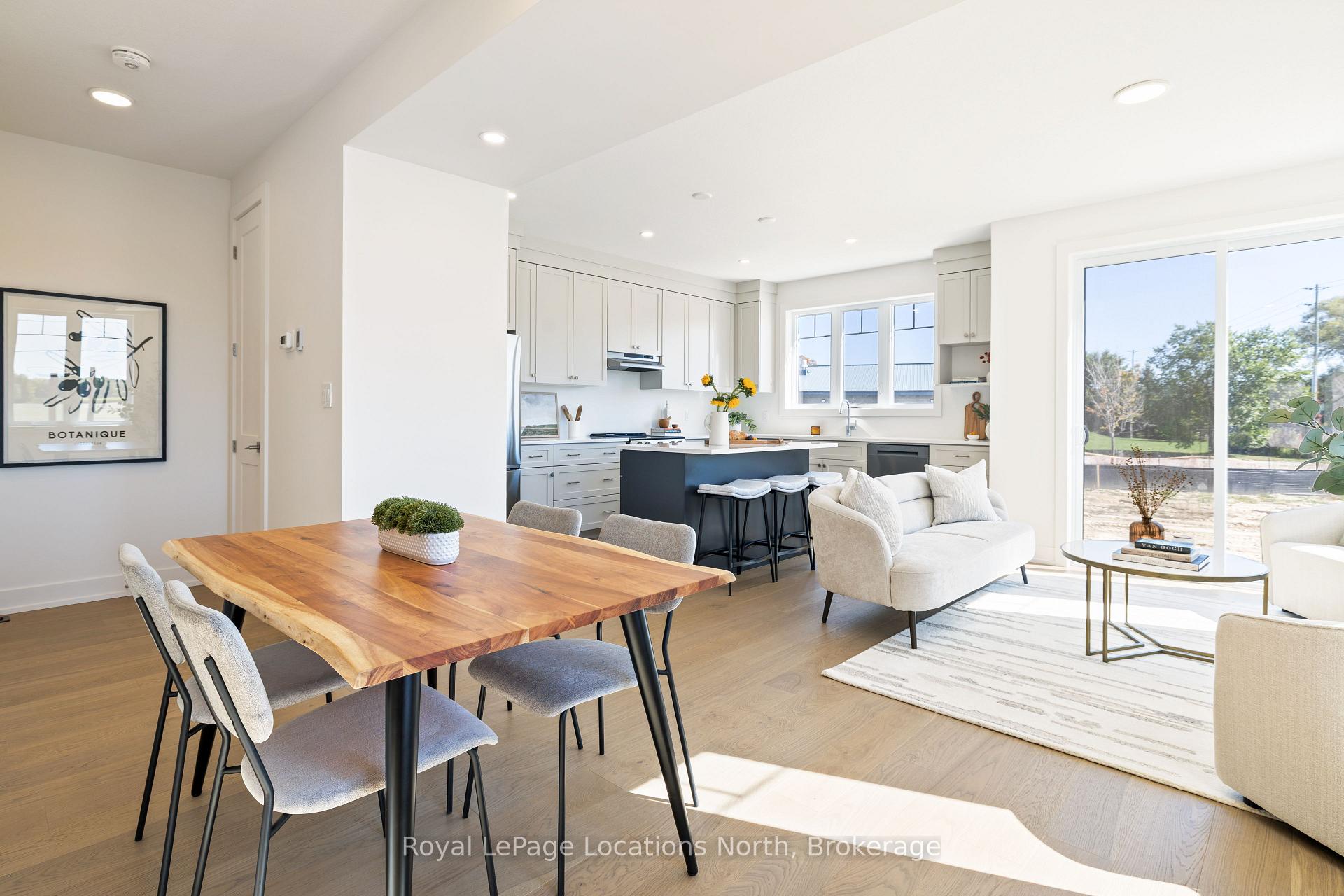 Photo 7 of 42 Swain Crescent, Collingwood — HOMEH