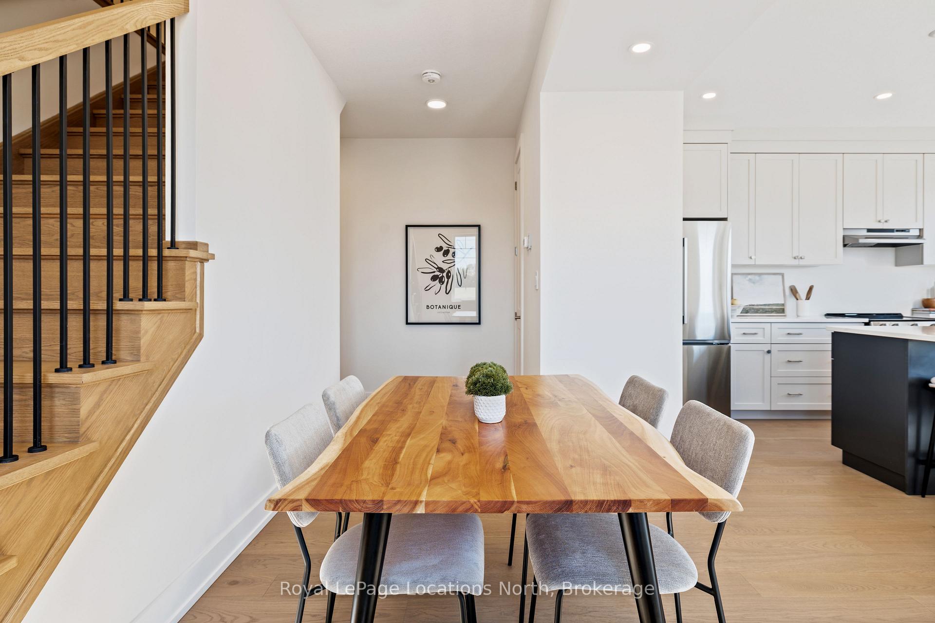 Photo 8 of 42 Swain Crescent, Collingwood — HOMEH