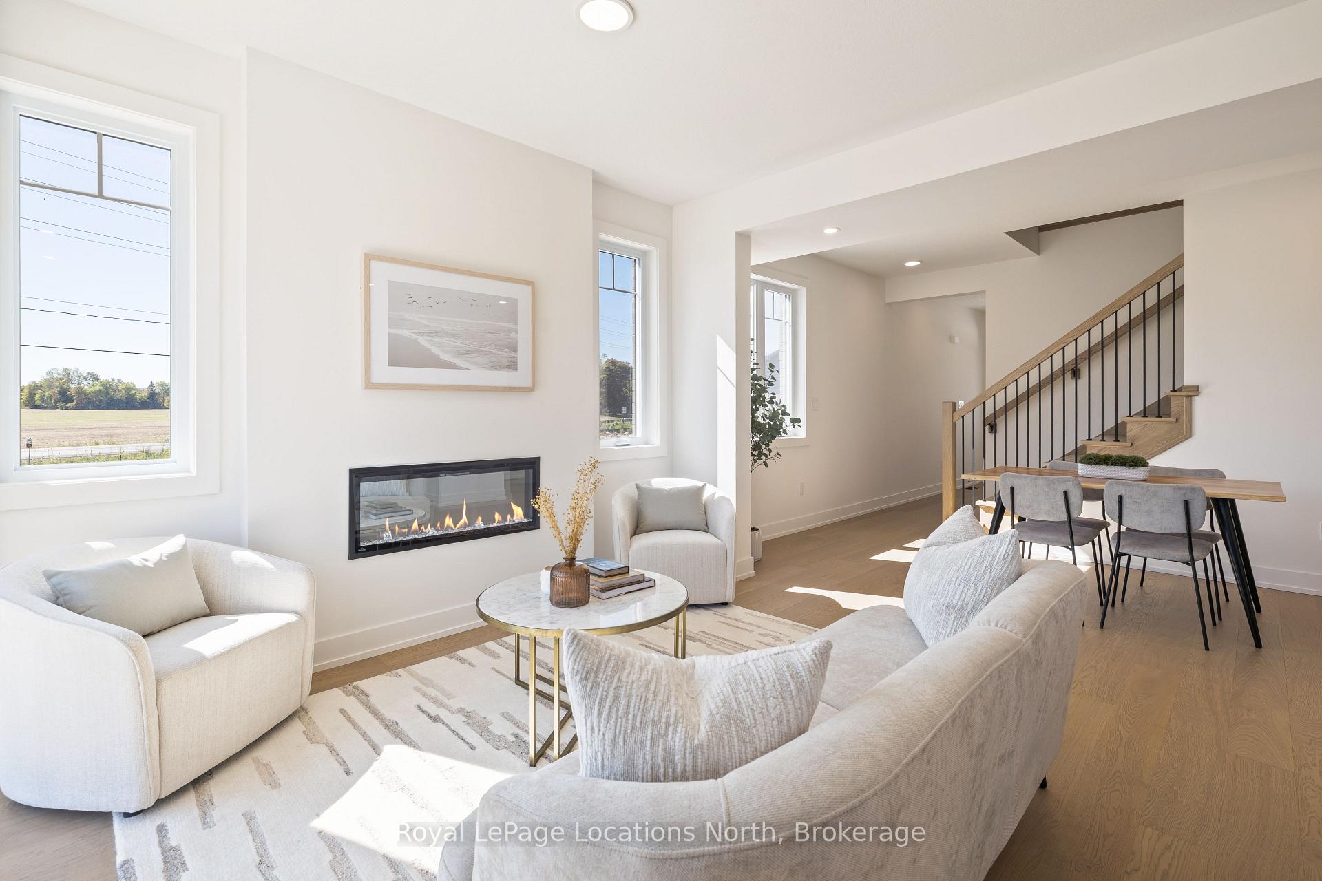 Photo 20 of 42 Swain Crescent, Collingwood — HOMEH