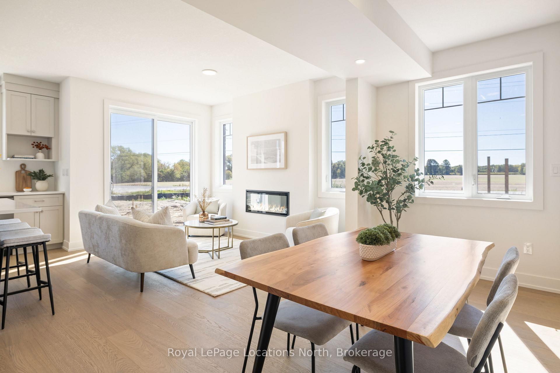Photo 23 of 42 Swain Crescent, Collingwood — HOMEH