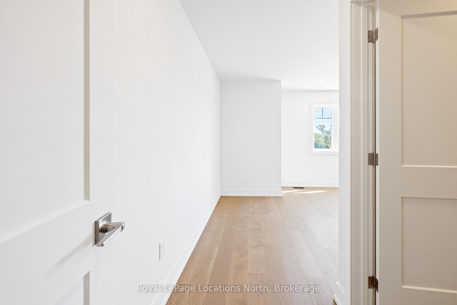 Photo 25 of 42 Swain Crescent, Collingwood — HOMEH
