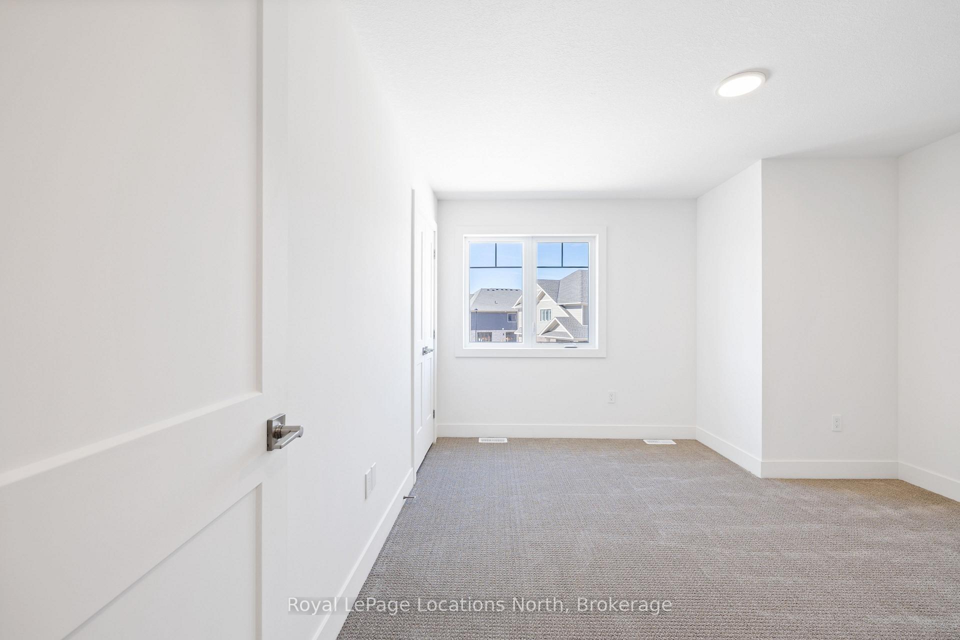 Photo 36 of 42 Swain Crescent, Collingwood — HOMEH