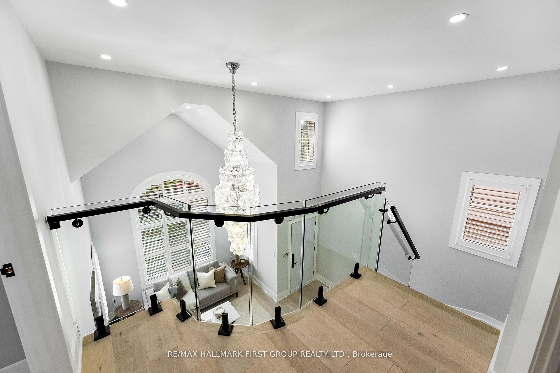 Photo 7 of 24 Grainger Crescent, Ajax, Northwest Ajax — HOMEH