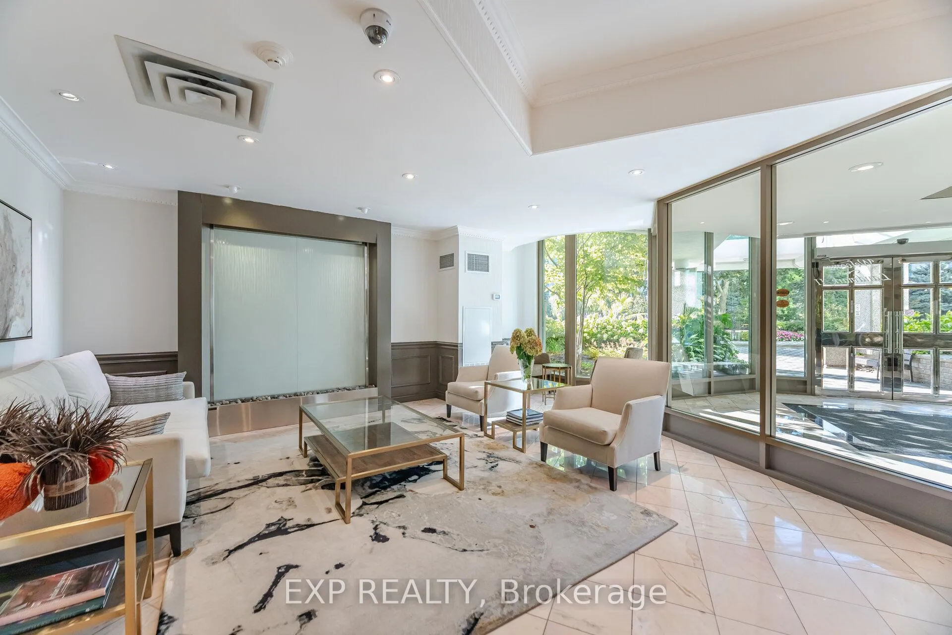 Photo 4 of Unit 613, 7825 Bayview Avenue, Markham, Aileen-Willowbrook — HOMEH