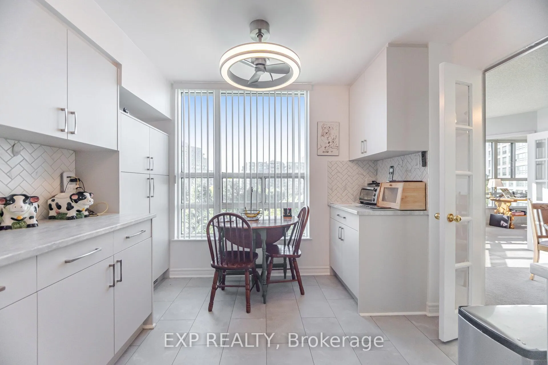 Photo 10 of Unit 613, 7825 Bayview Avenue, Markham, Aileen-Willowbrook — HOMEH