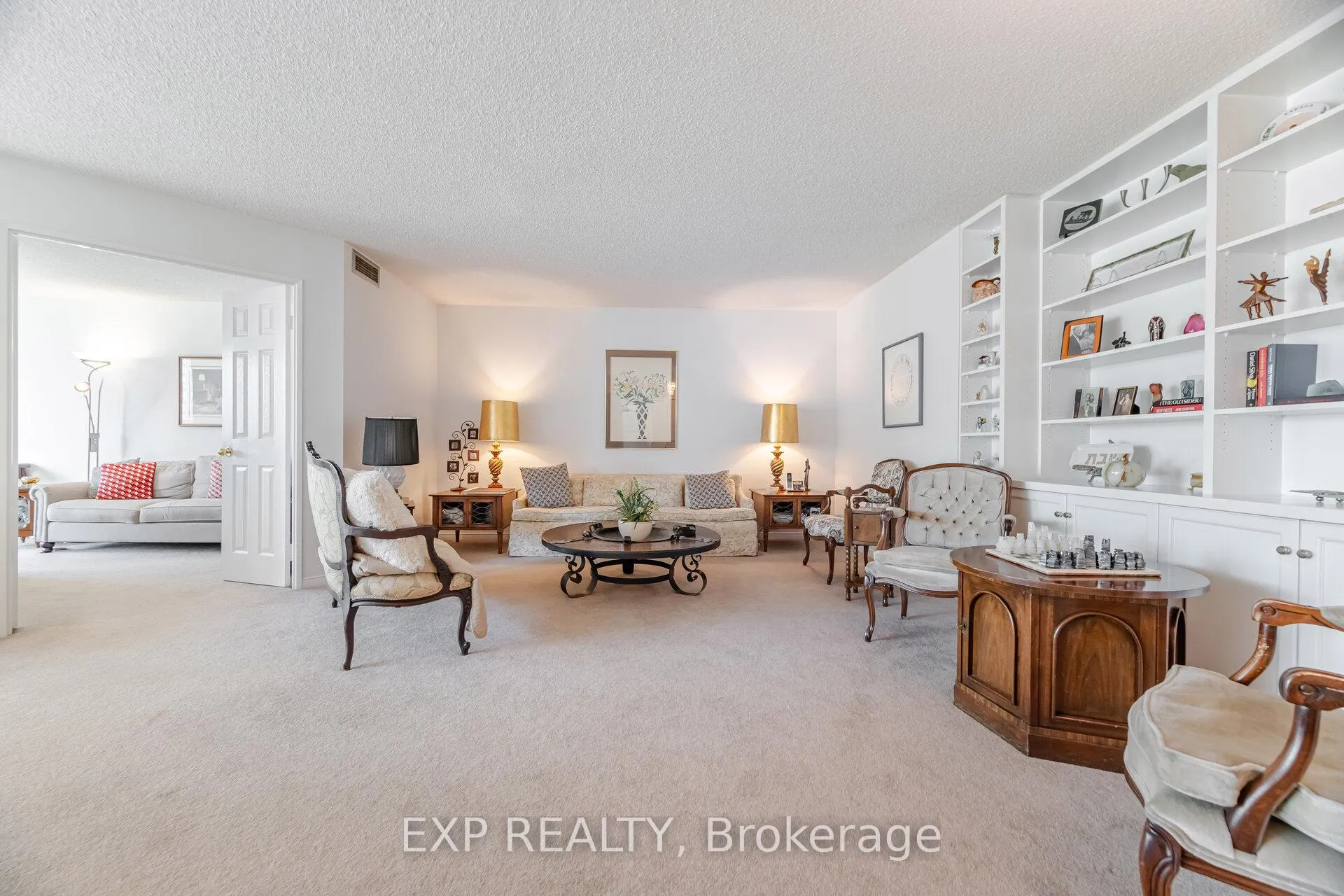 Photo 14 of Unit 613, 7825 Bayview Avenue, Markham, Aileen-Willowbrook — HOMEH