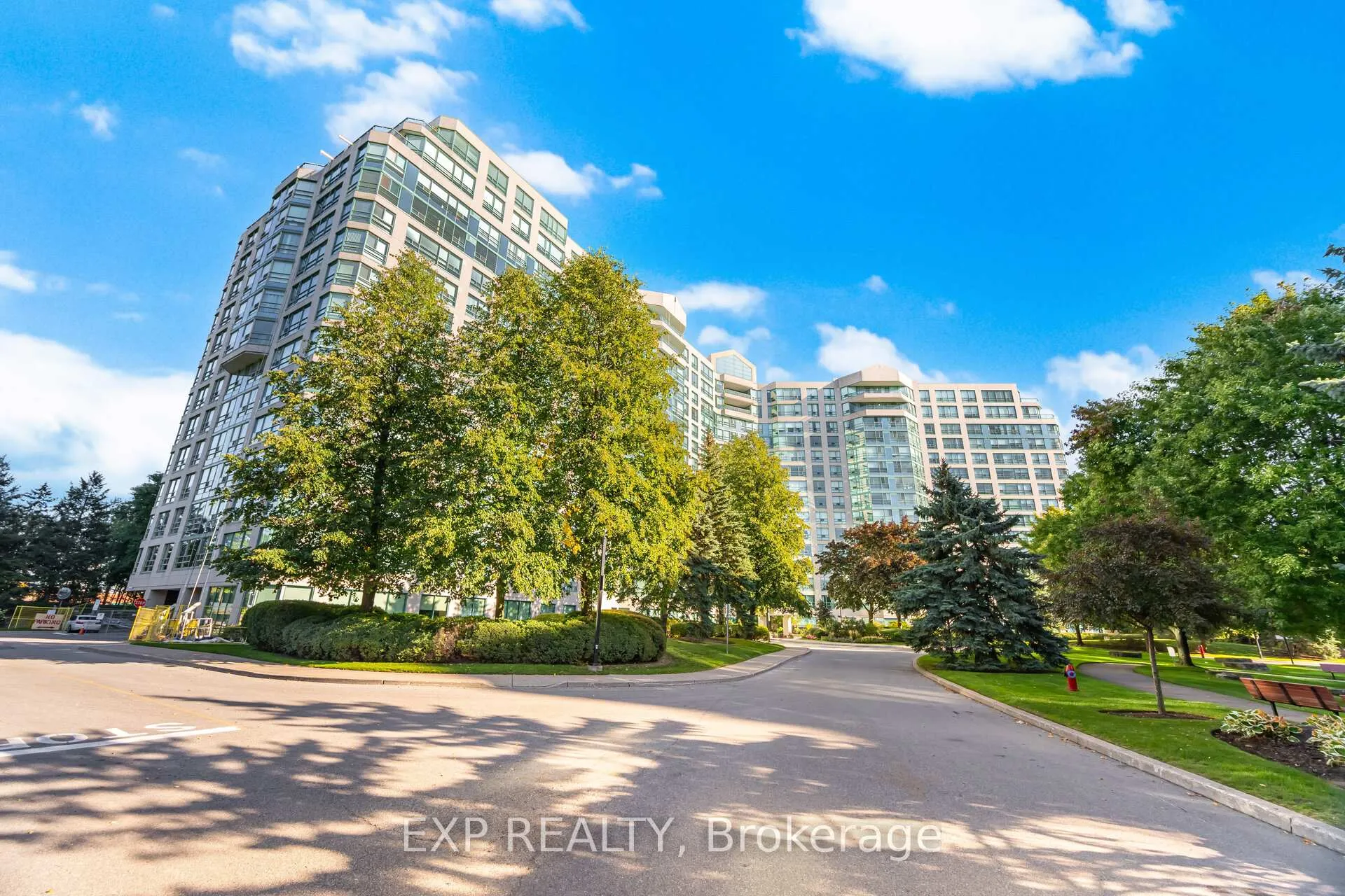 Photo 36 of Unit 613, 7825 Bayview Avenue, Markham, Aileen-Willowbrook — HOMEH