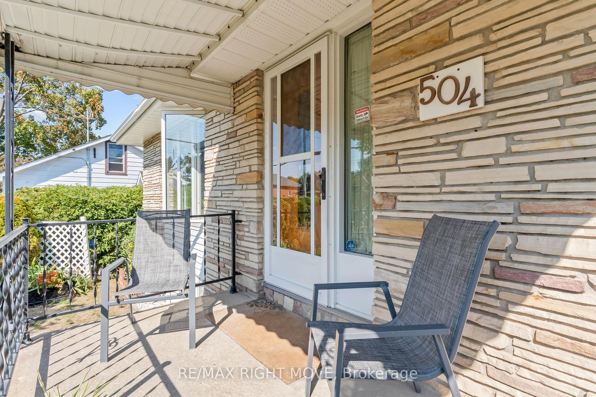 Photo 7 of 504 Simcoe Street, Brock, Beaverton — HOMEH