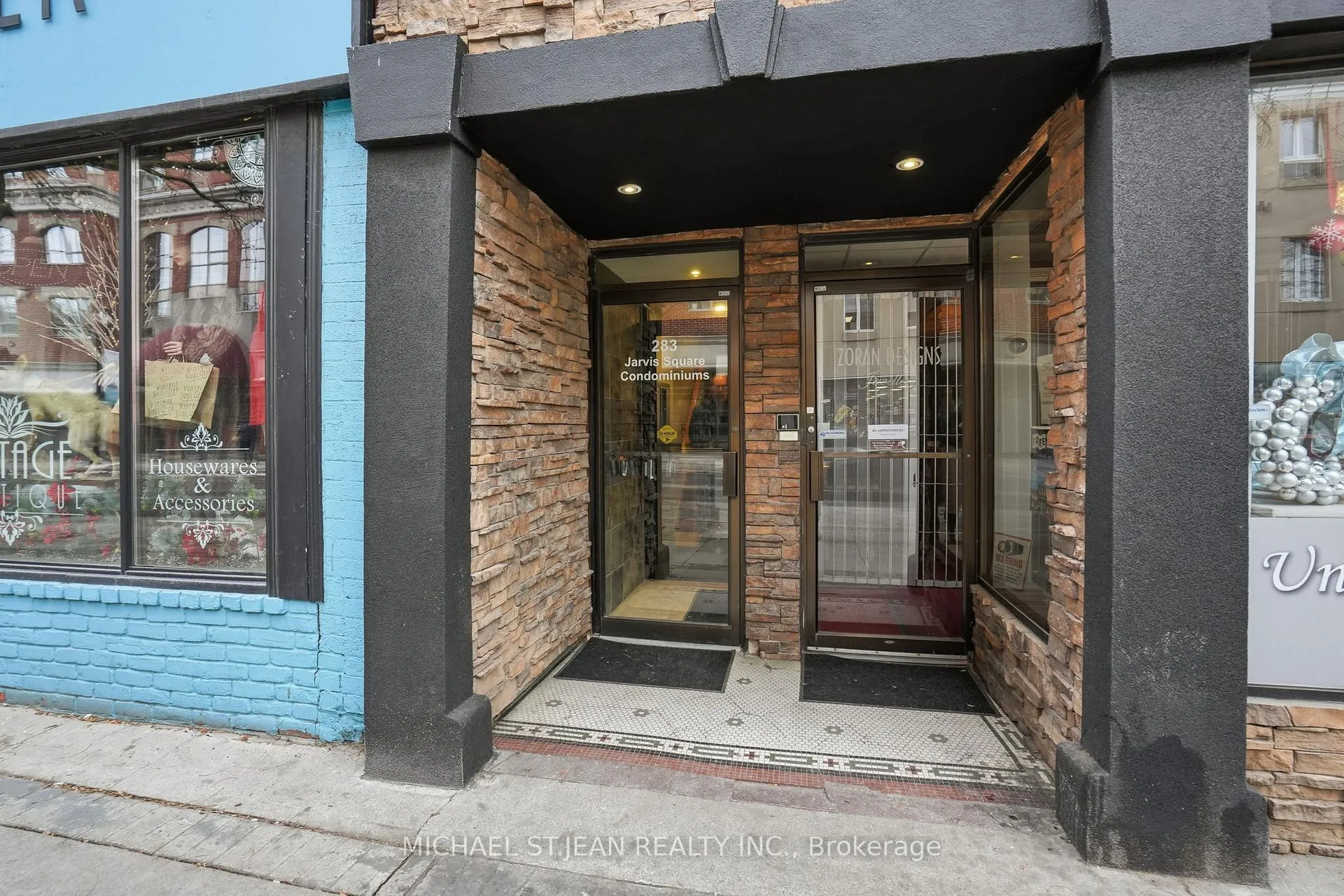 Photo 4 of Unit 306, 283 King Street E, Hamilton, Beasley — HOMEH