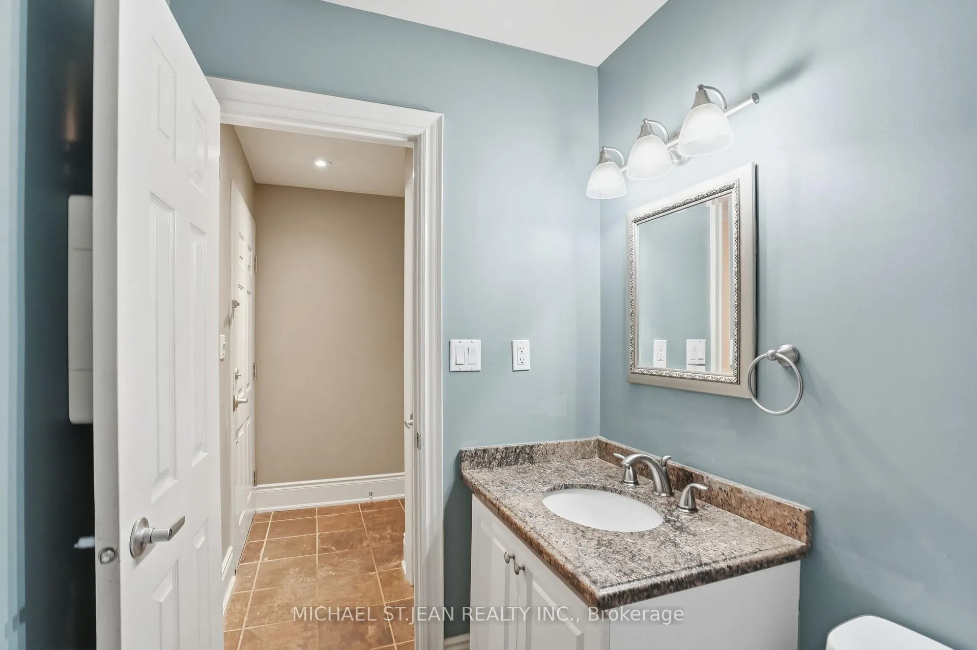 Photo 9 of Unit 306, 283 King Street E, Hamilton, Beasley — HOMEH