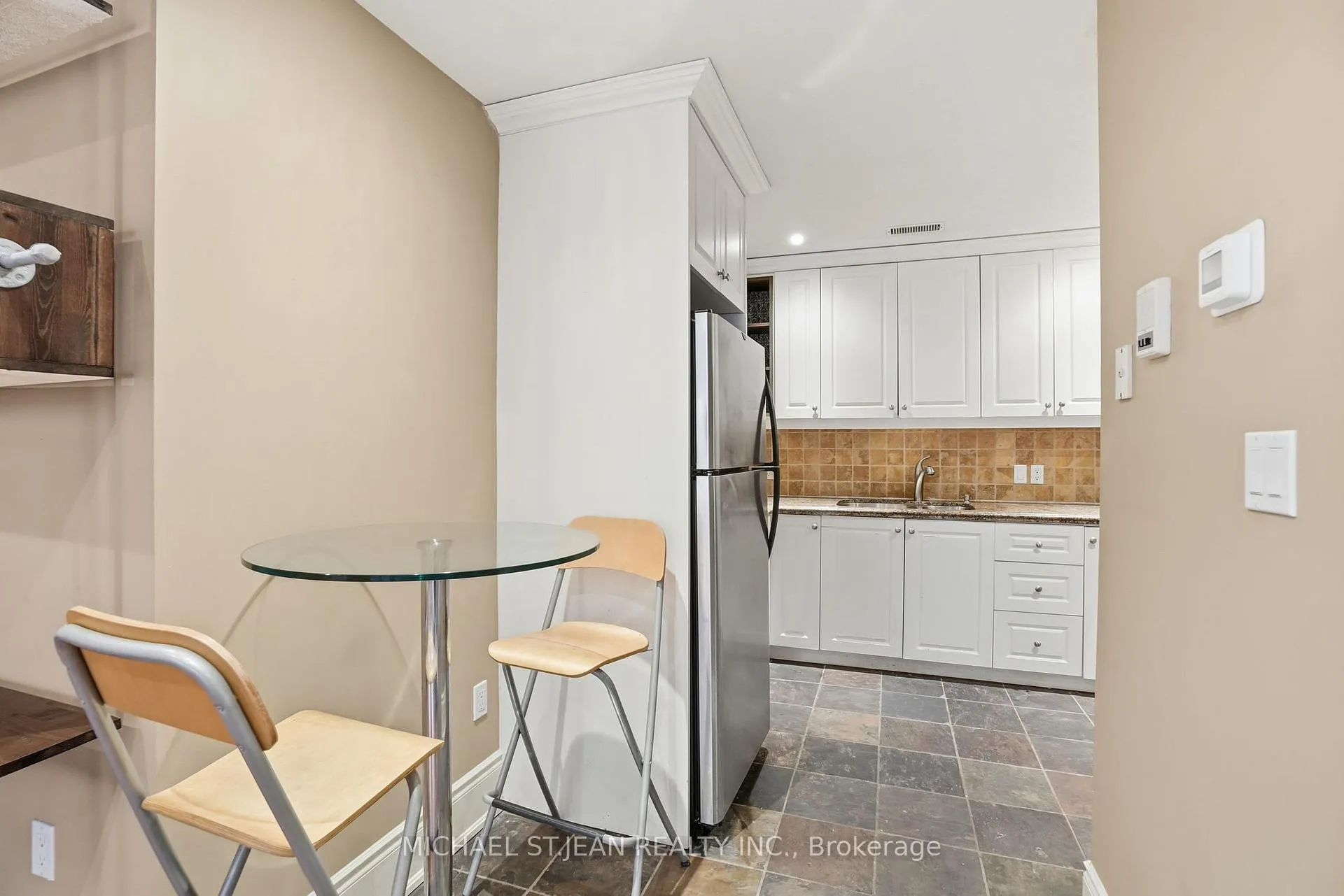 Photo 15 of Unit 306, 283 King Street E, Hamilton, Beasley — HOMEH