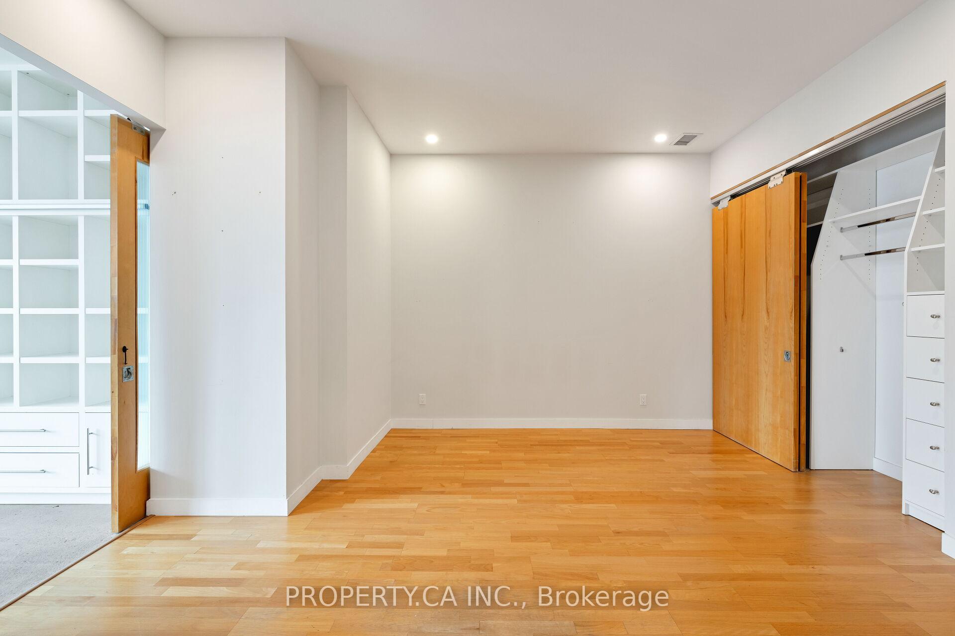 Photo 11 of Unit 1017, 155 Dalhousie Street, Toronto, Church-Yonge Corridor — HOMEH