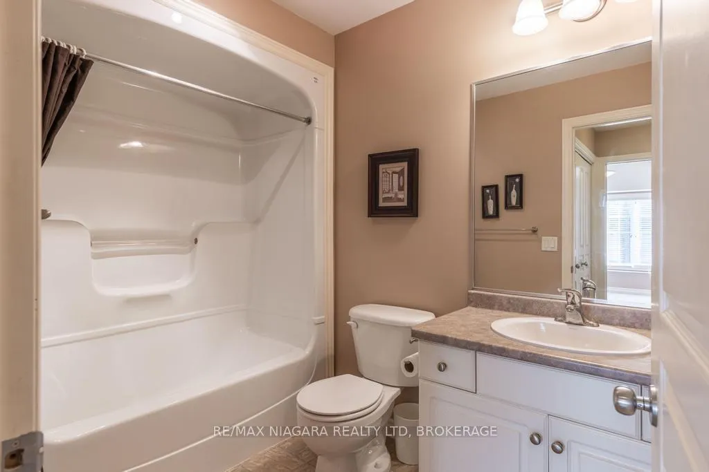 Photo 24 of Unit 35, 605 Welland Avenue, St. Catharines, Carlton/Bunting — HOMEH
