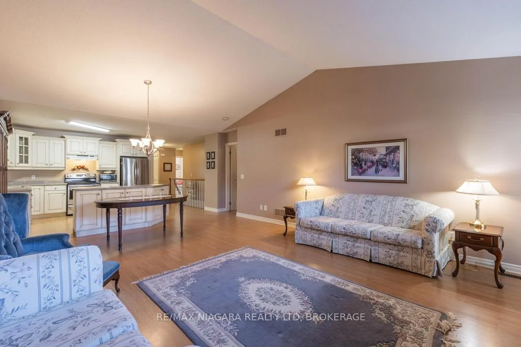 Photo 16 of Unit 35, 605 Welland Avenue, St. Catharines, Carlton/Bunting — HOMEH