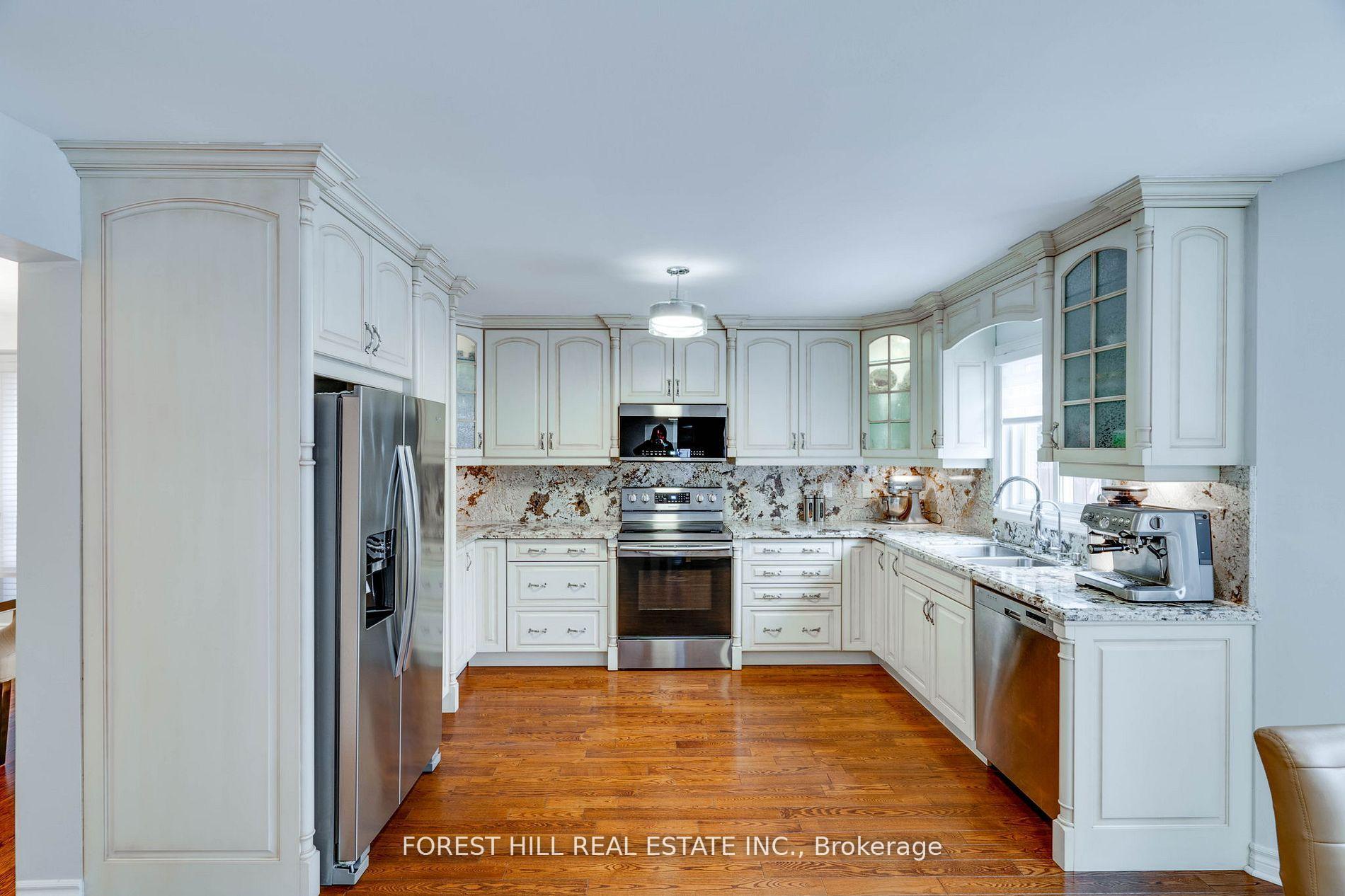 Photo 12 of 48 Haskell Crescent, Aurora, Aurora Highlands — HOMEH